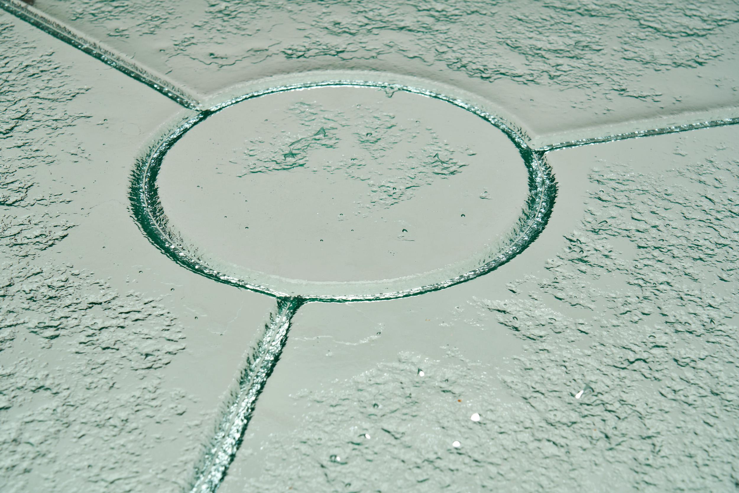 Round Glass Coffee Table by Lothar Klute, Germany 1980s For Sale 2