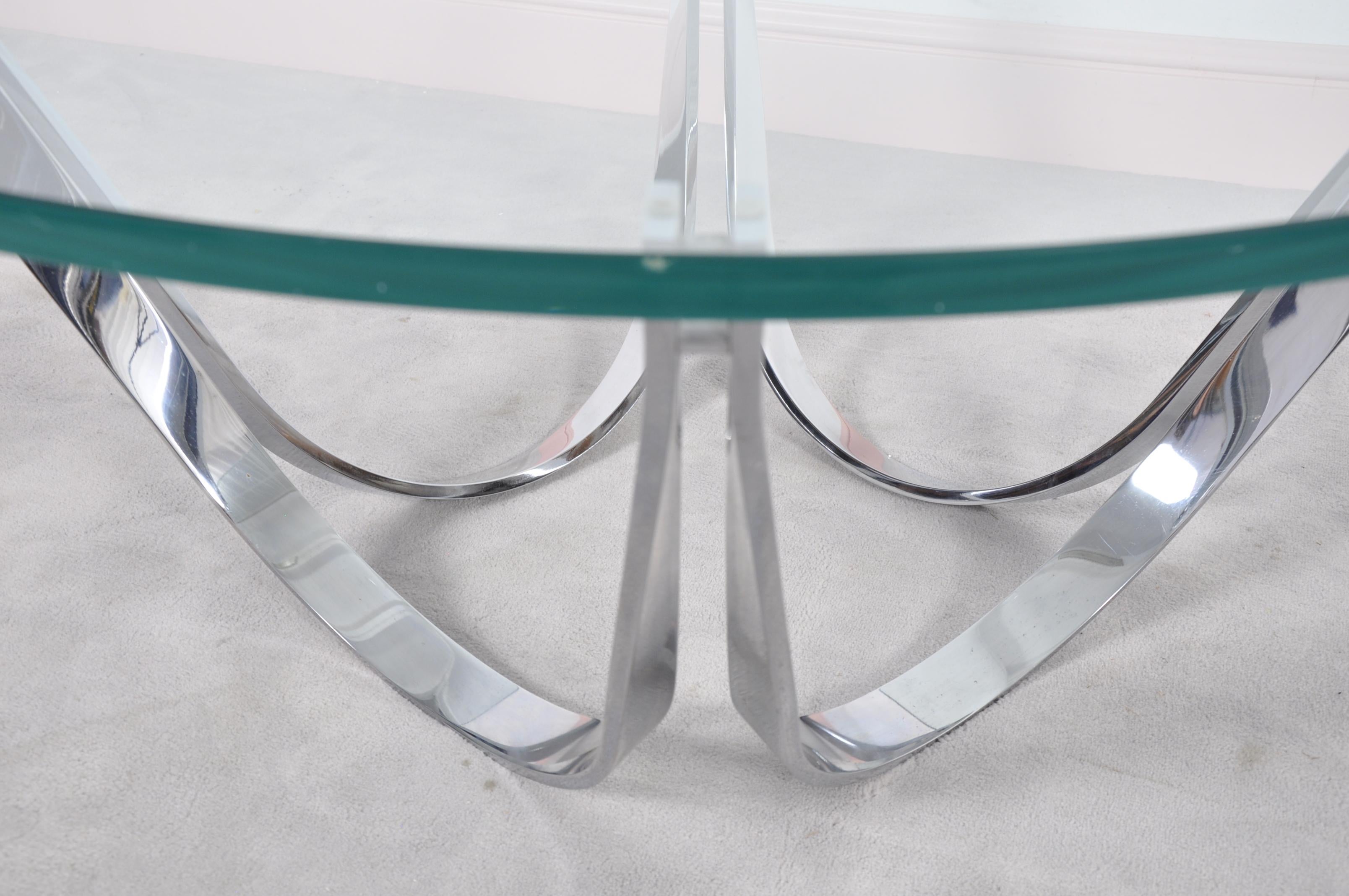 Round Glass Coffee Table by Roger Sprunger for Dunbar, 1970s In Good Condition In Bucharest, RO