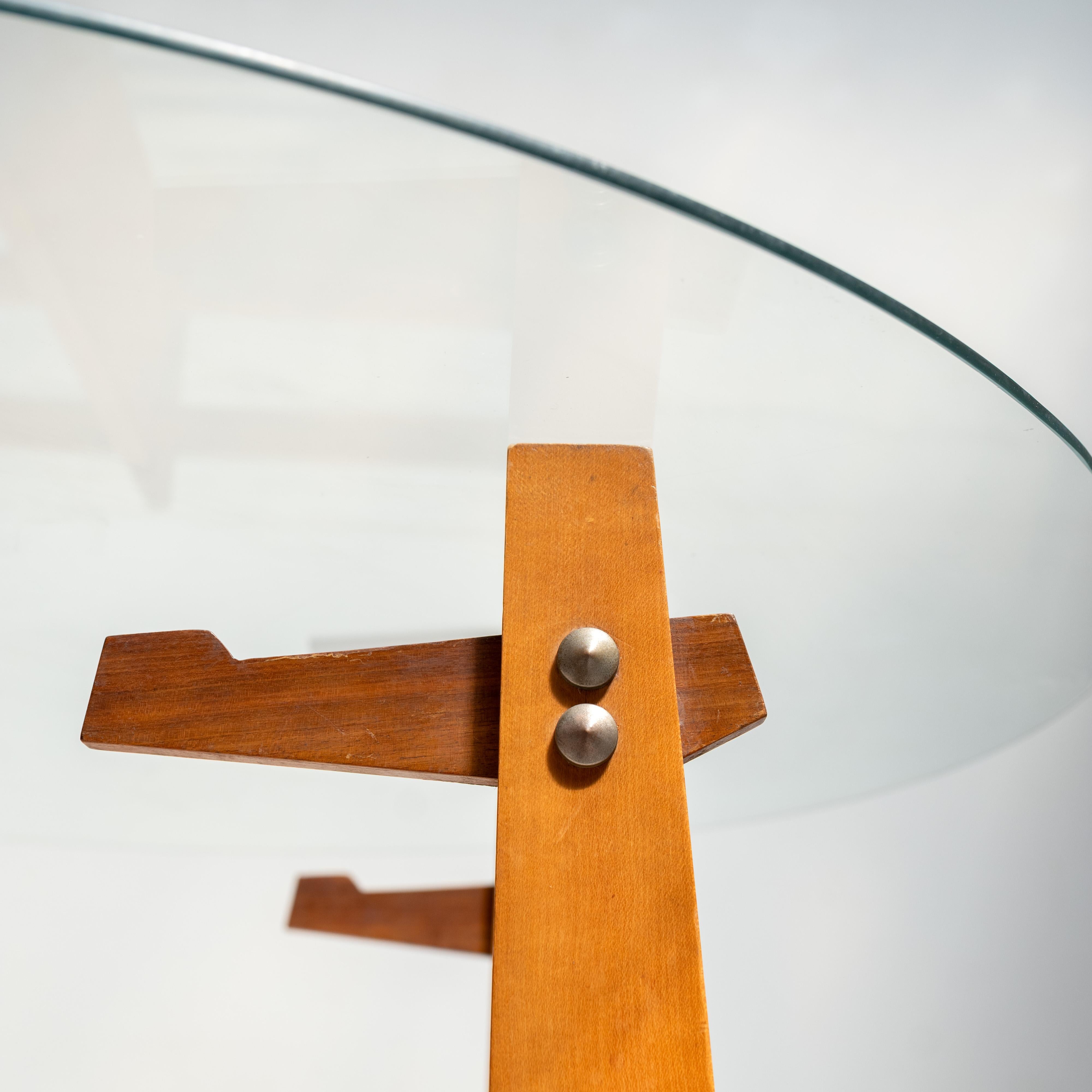 Table basse ronde en verre, Italie, années 1960 en vente 1