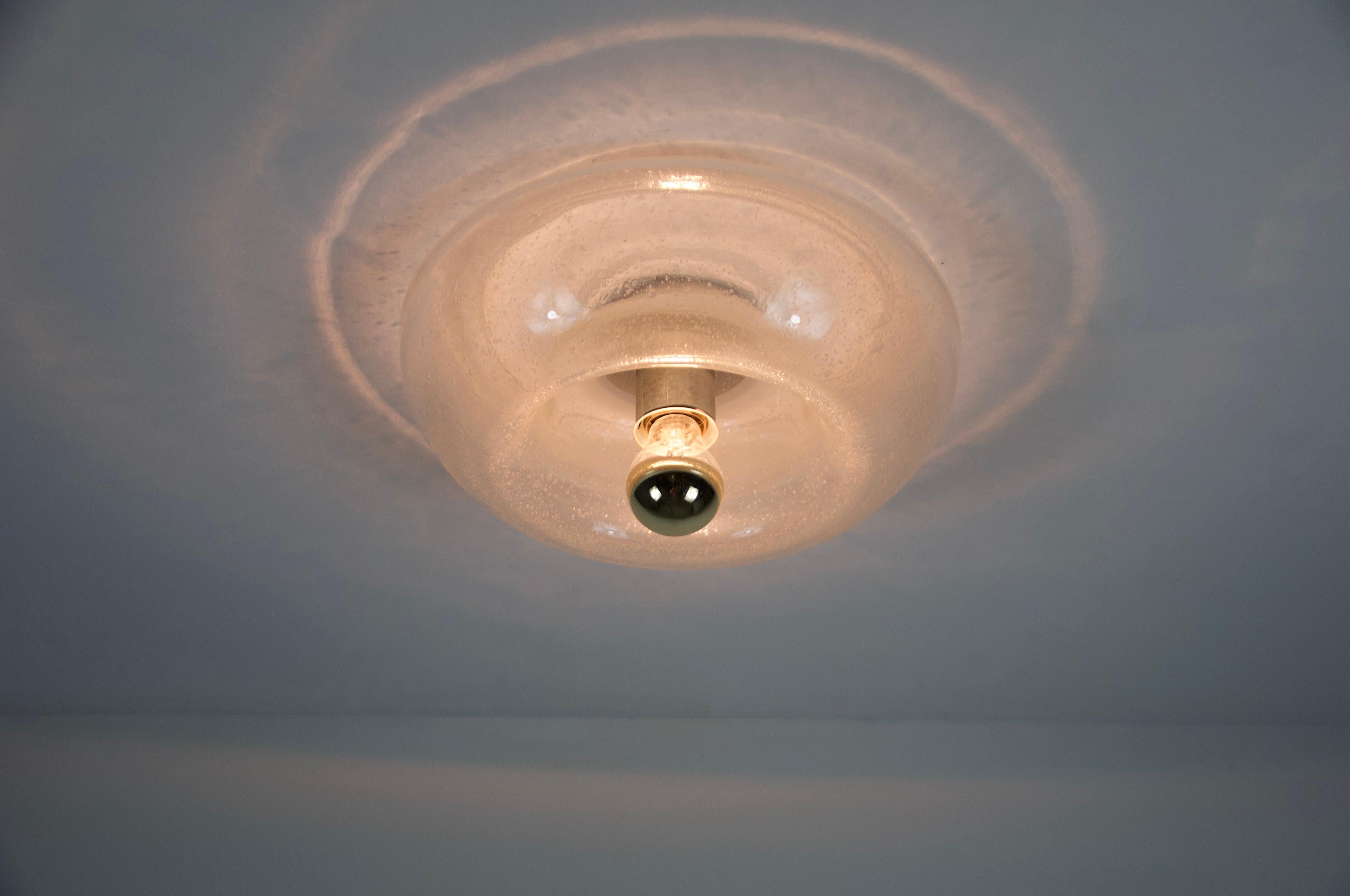 Monture affleurante ronde en verre par Kalmar Franken, Autriche, années 1960 en vente 1