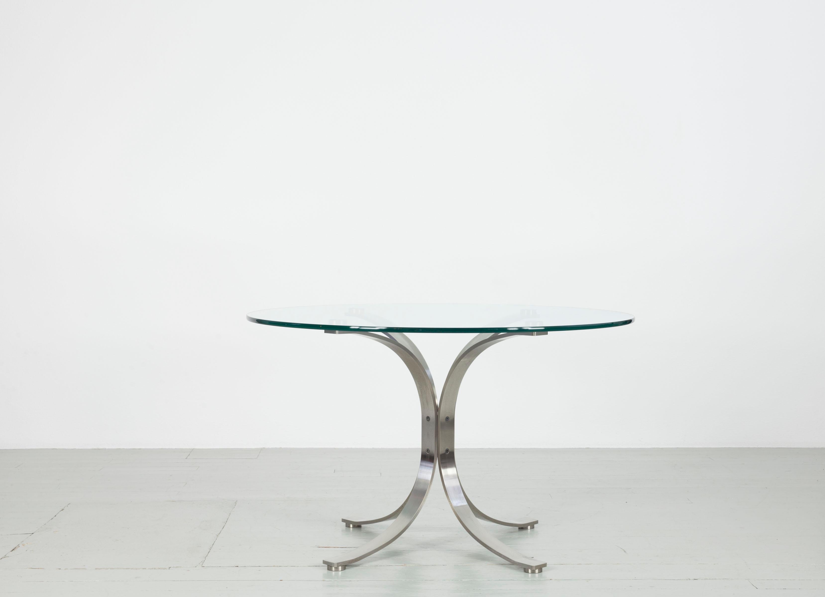 Round Glass Table in the Style of Eugenio Gerli & Osvaldo Borsani In Good Condition In Wolfurt, AT
