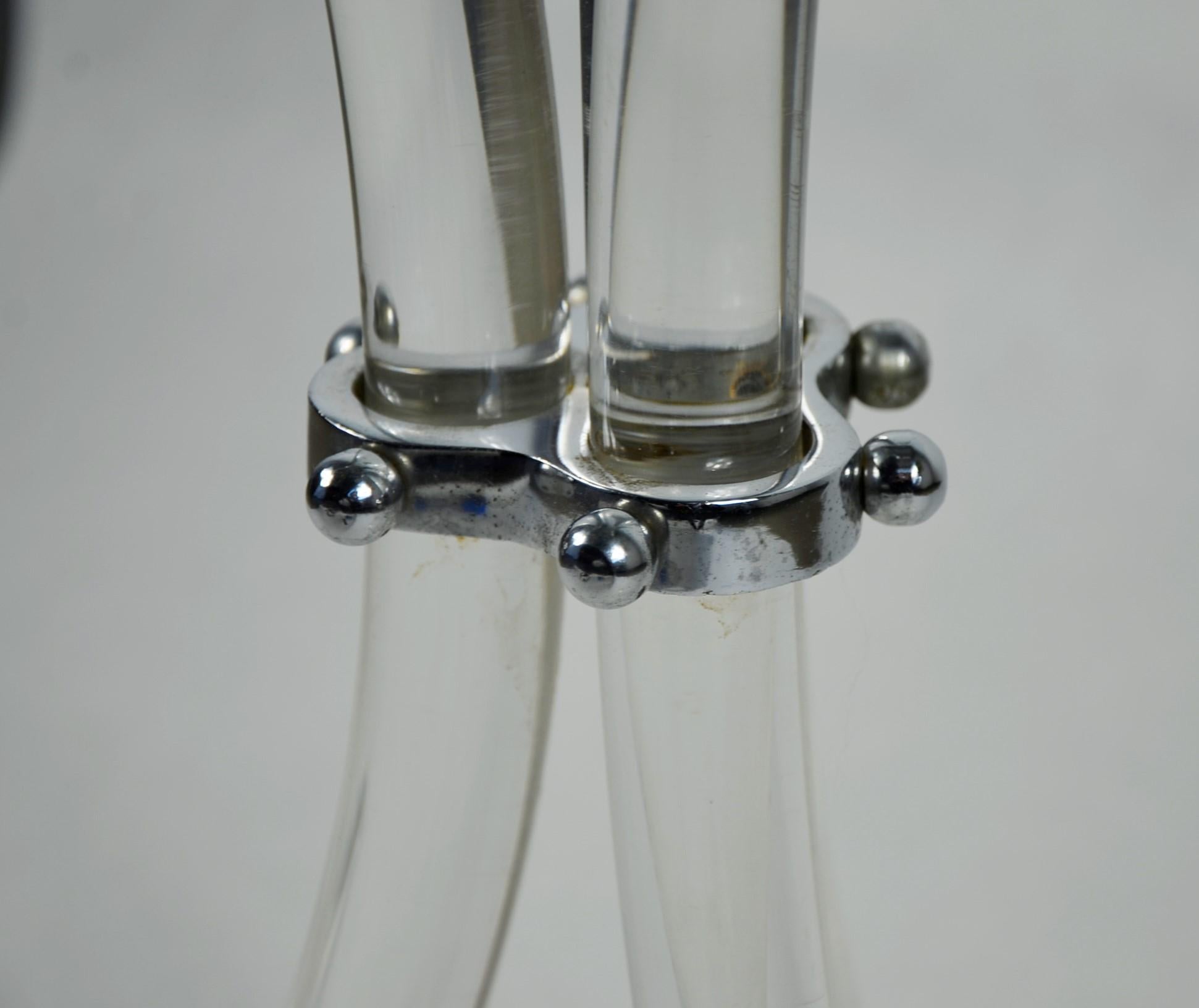 Round Glass Top, Chrome Accents & Lucite Tripod Legs Side /End /Occasional Table 5