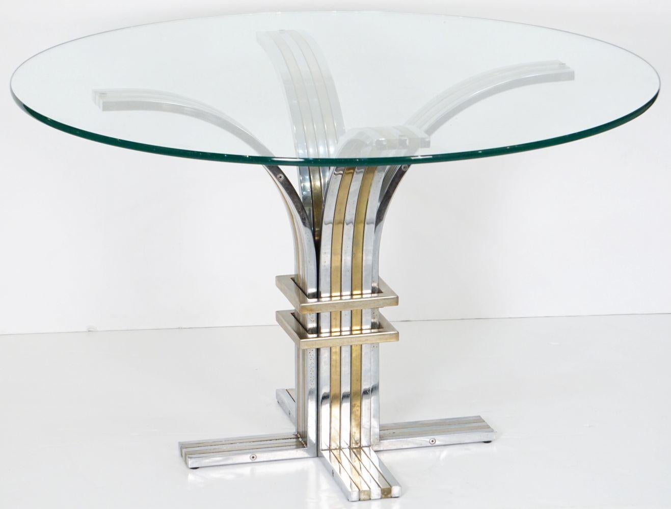 Runder Esstisch mit Glasplatte aus Chrom und Messing aus Italien, zugeschrieben. Romeo Rega im Angebot 6