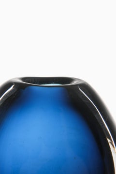 Round Glass Vase in Blue by Vicke Lindstrand, 1960's