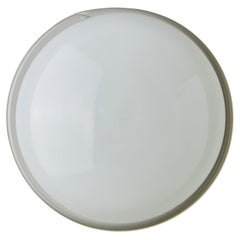 Round Glass Wall Lamp with Seam