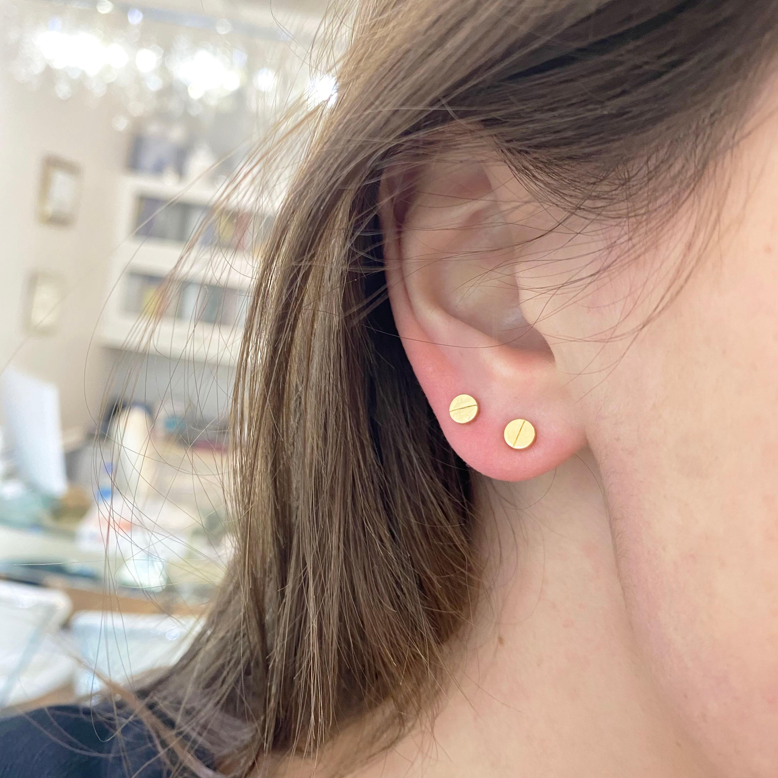 modern gold stud earrings