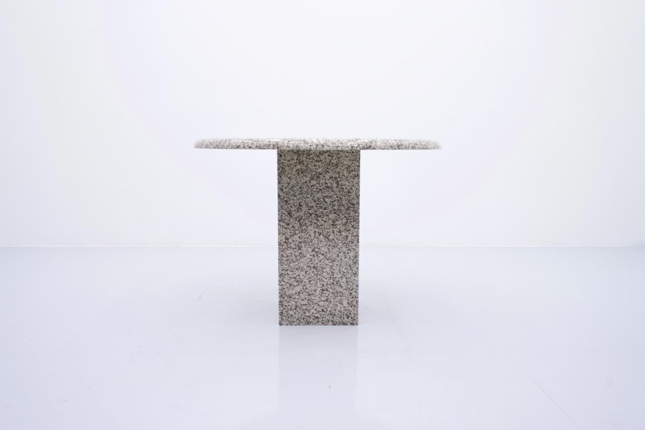 Round Granite Dining Table, 1980s For Sale 4