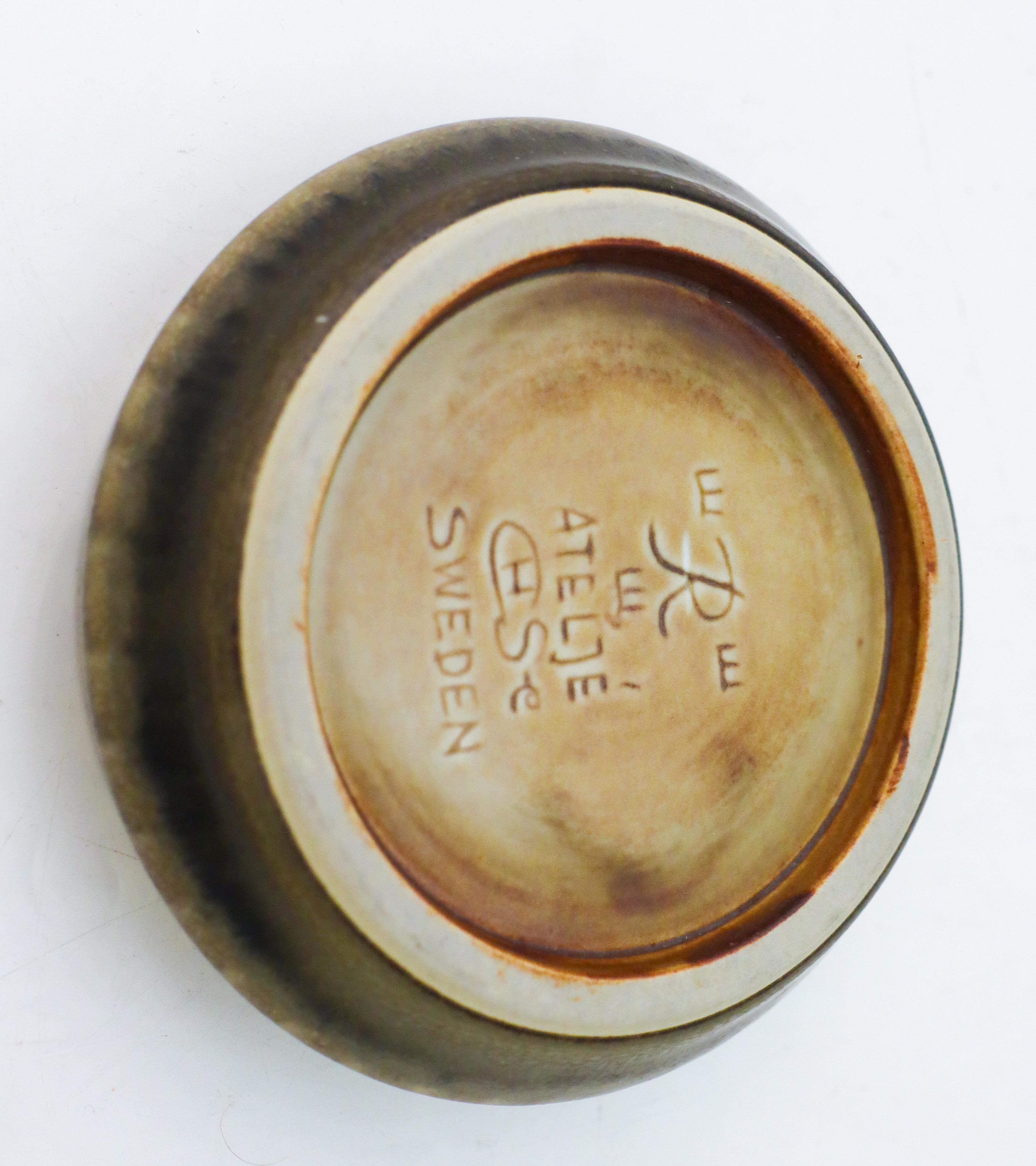 Glazed Round Gray Bowl - Carl-Harry Stålhane - Rörstrand Atelier - Mid-20th Century For Sale
