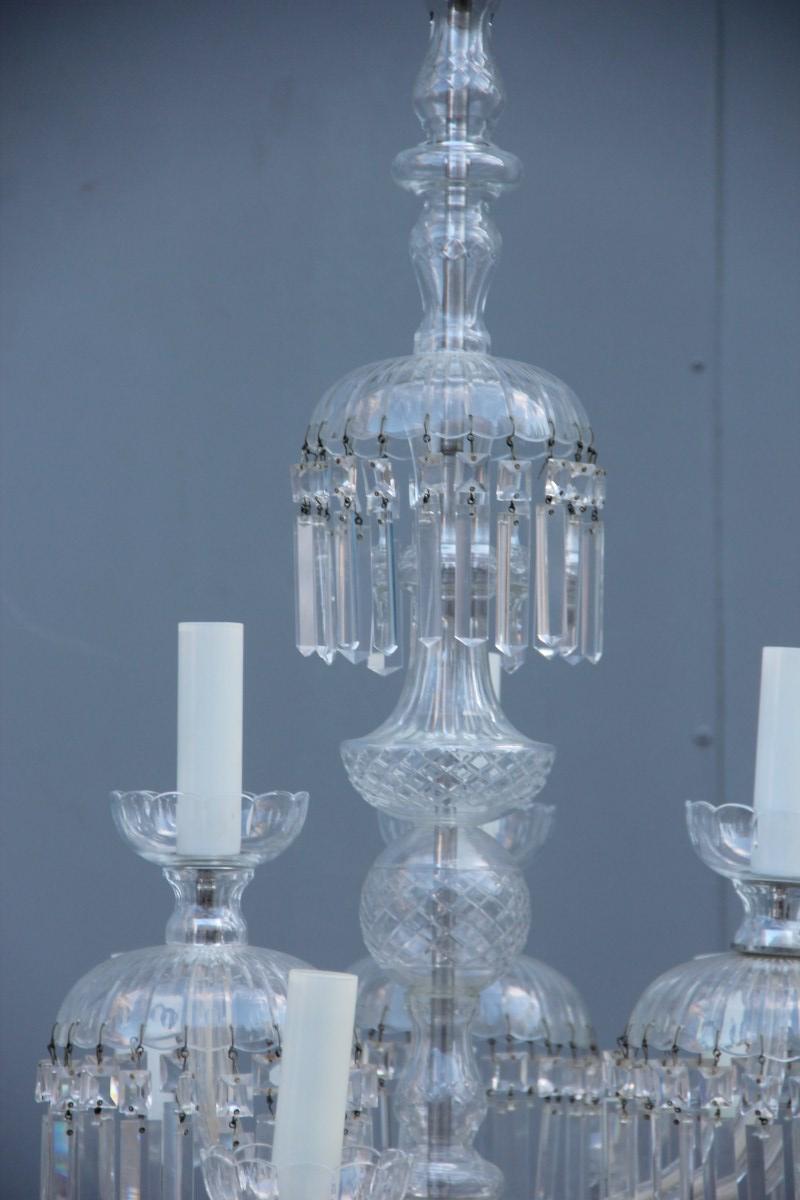Round great Classic chandelier transparent crystal bohemian art, 1950s.
Very elegant and chic piece.
9 light bulbs max 40 watt each.