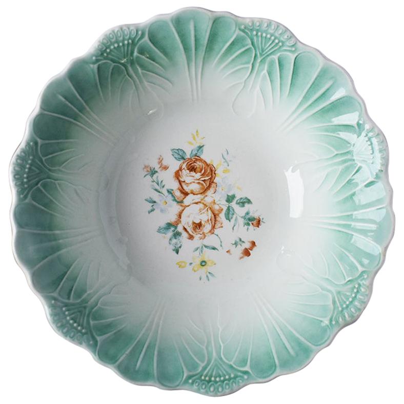 Round Green Ceramic Cabbage Leaf Serving Bowl with Floral Pattern For Sale