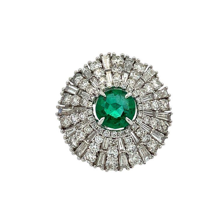Round Green Emerald 1.78CT Mix Shape Diamonds 3.62CT in 18K White Gold Ring  For Sale 1