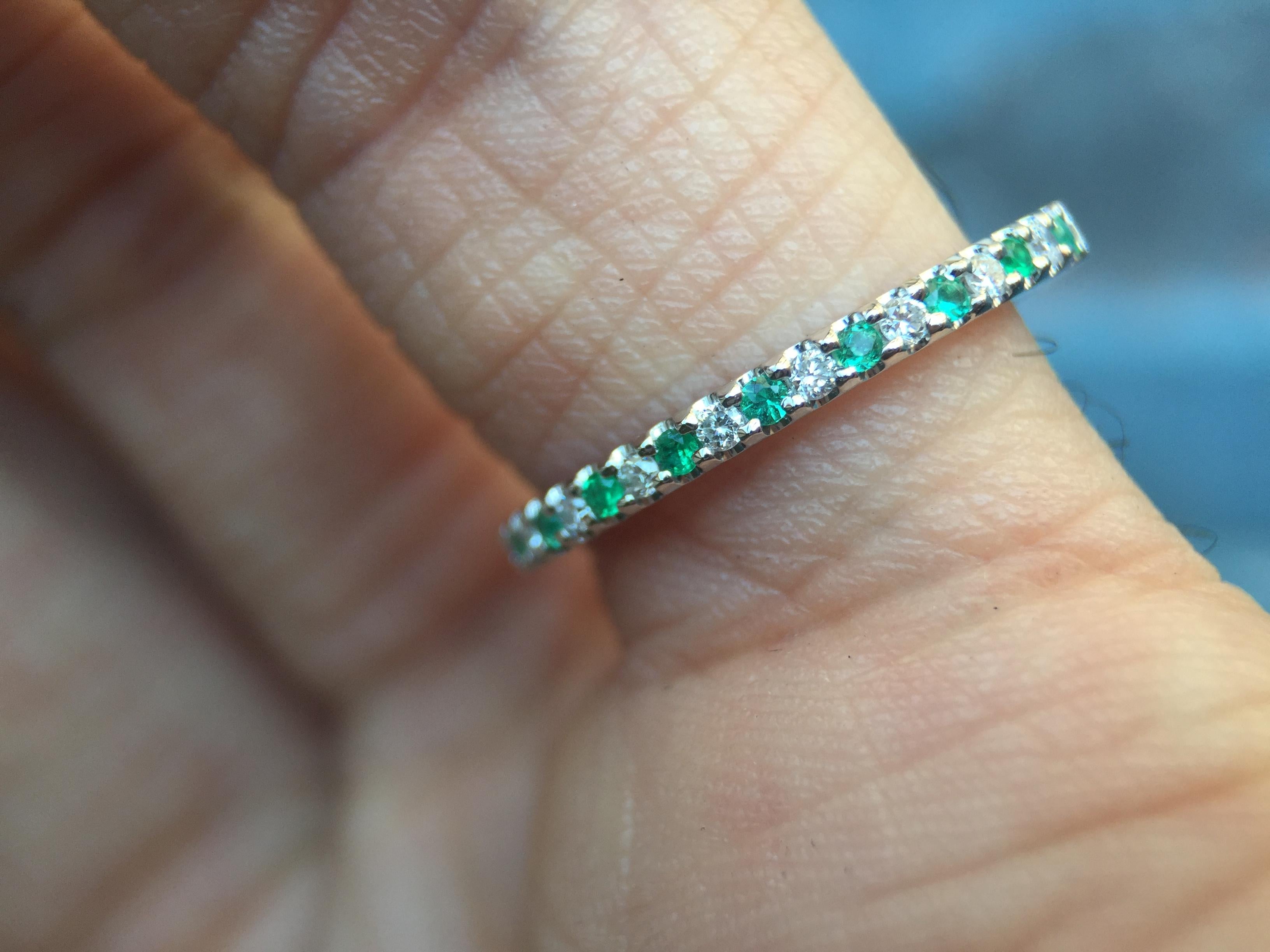 
Made to order, please allow 1-3 weeks from date of final design approval by customer. 
Can be made in other sizes and also in other metals or stone colors.

A dainty row of brilliant green emerald and diamond 1.2- 1.3mm , pavé set in this half