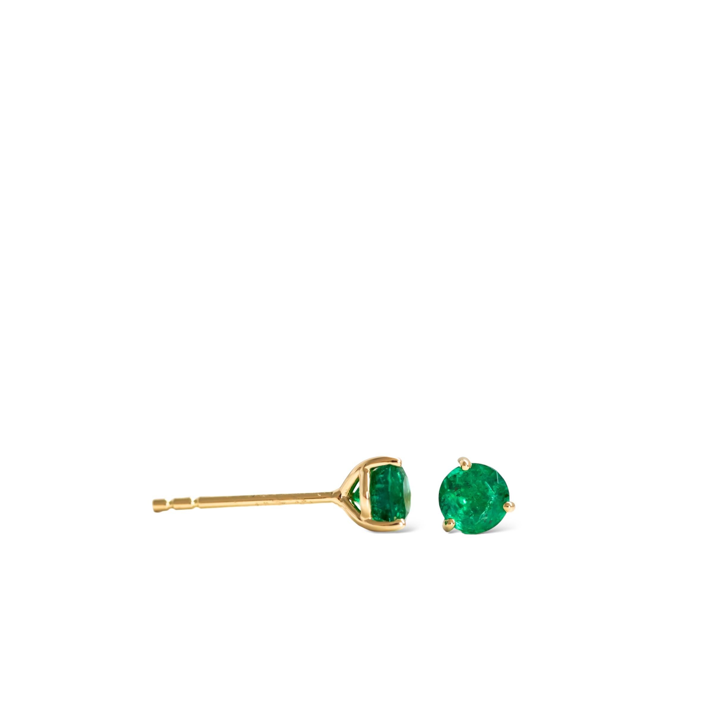 Round Cut Round Green Emerald Stud Earrings in 18k Yellow Gold For Sale
