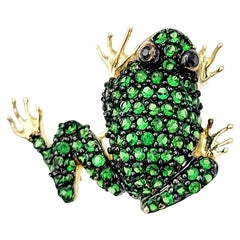 Round Green Tsavorite Embellished Frog Brooch / Pendant in 14 Karat Yellow Gold