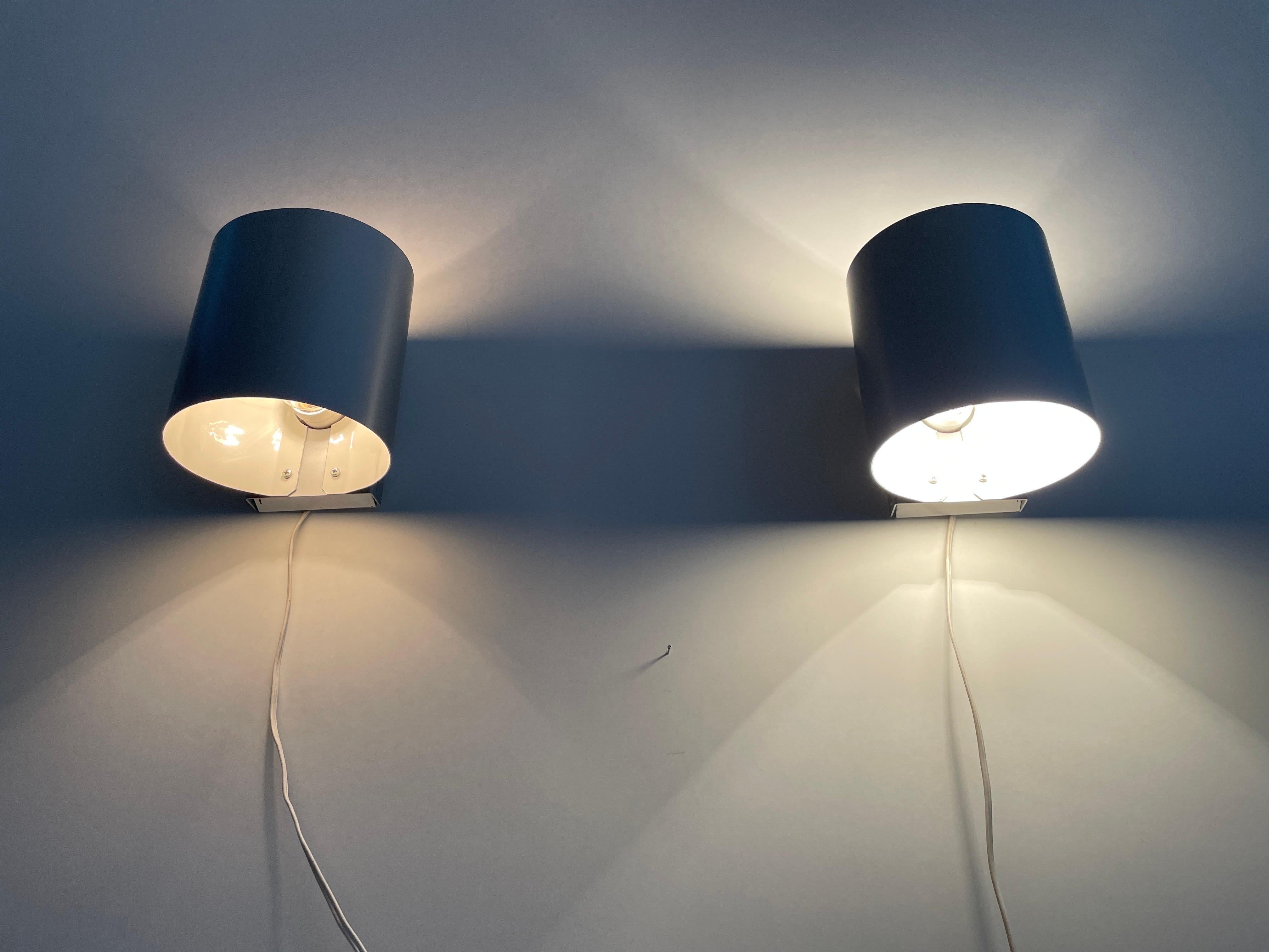 Coppia di lampade rotonde in metallo grigio, anni '60, Germania in vendita 8
