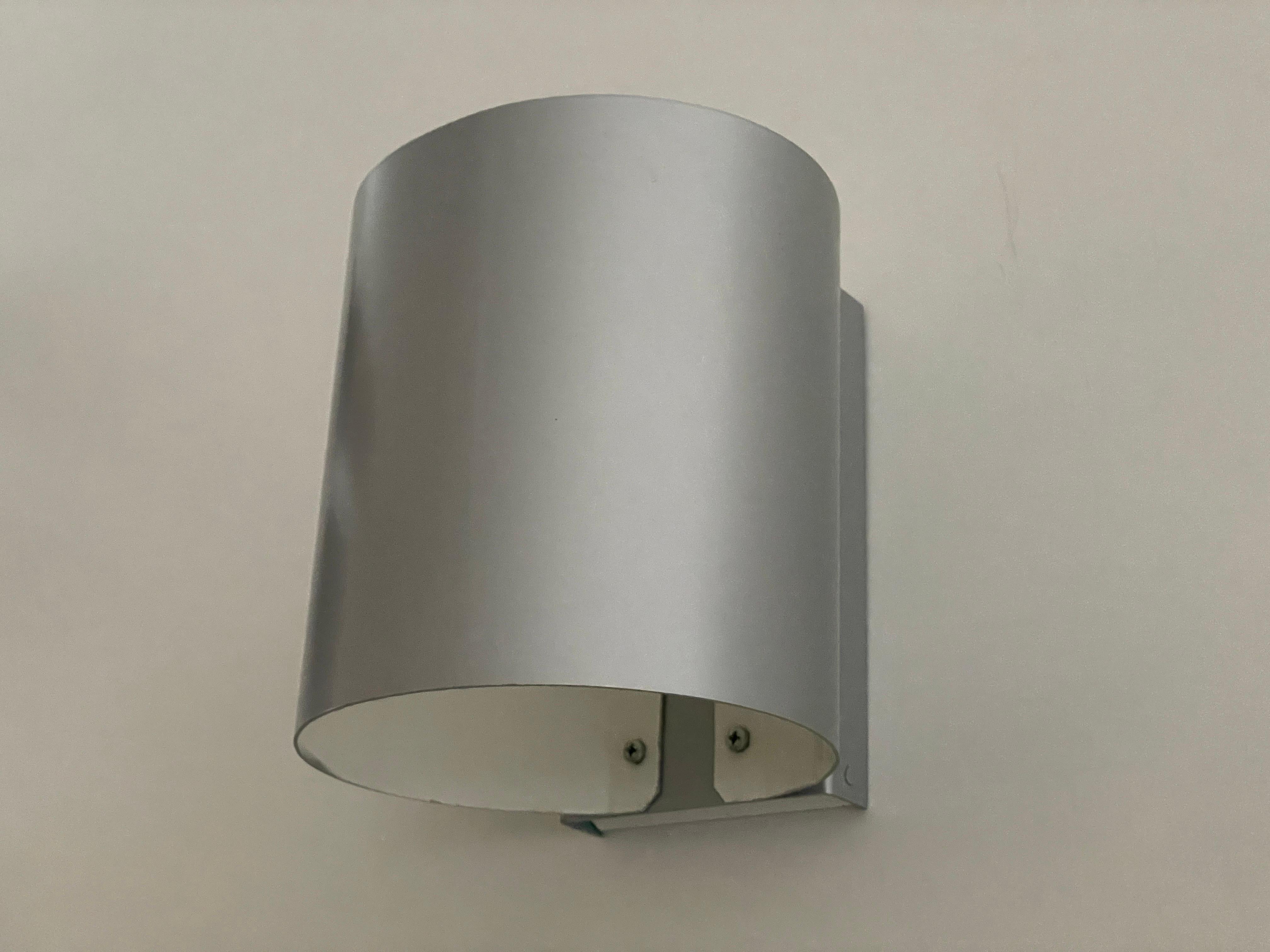Coppia di lampade rotonde in metallo grigio, anni '60, Germania in vendita 1