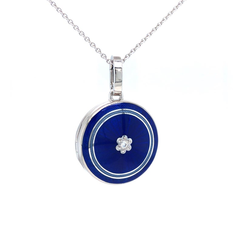 Round Pendant Locket 18k White Gold Blue Vitreous Enamel 1 Diamond 0.03 ct H VS For Sale at 1stDibs