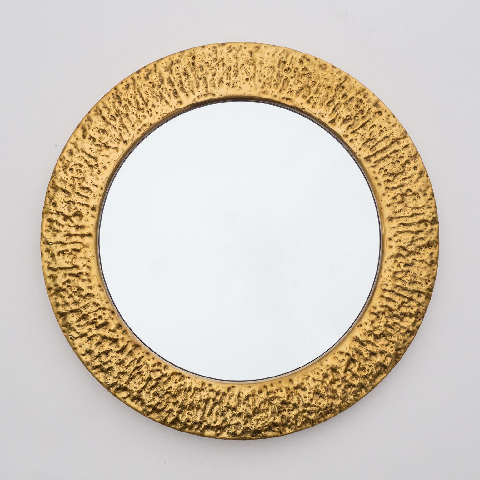 Mid-20th Century Round Hammered Brass Mirror, circa 1960 For Sale