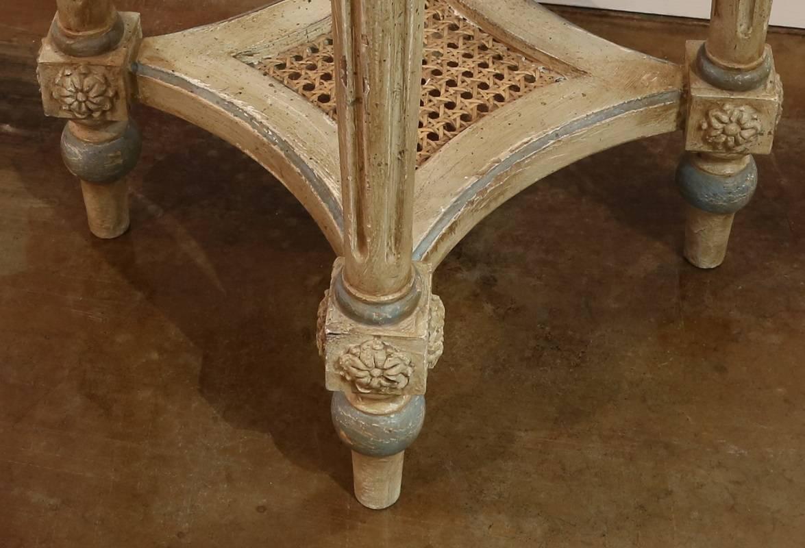 Round Hand-Carved Occasional Table with White Marble Top For Sale 1