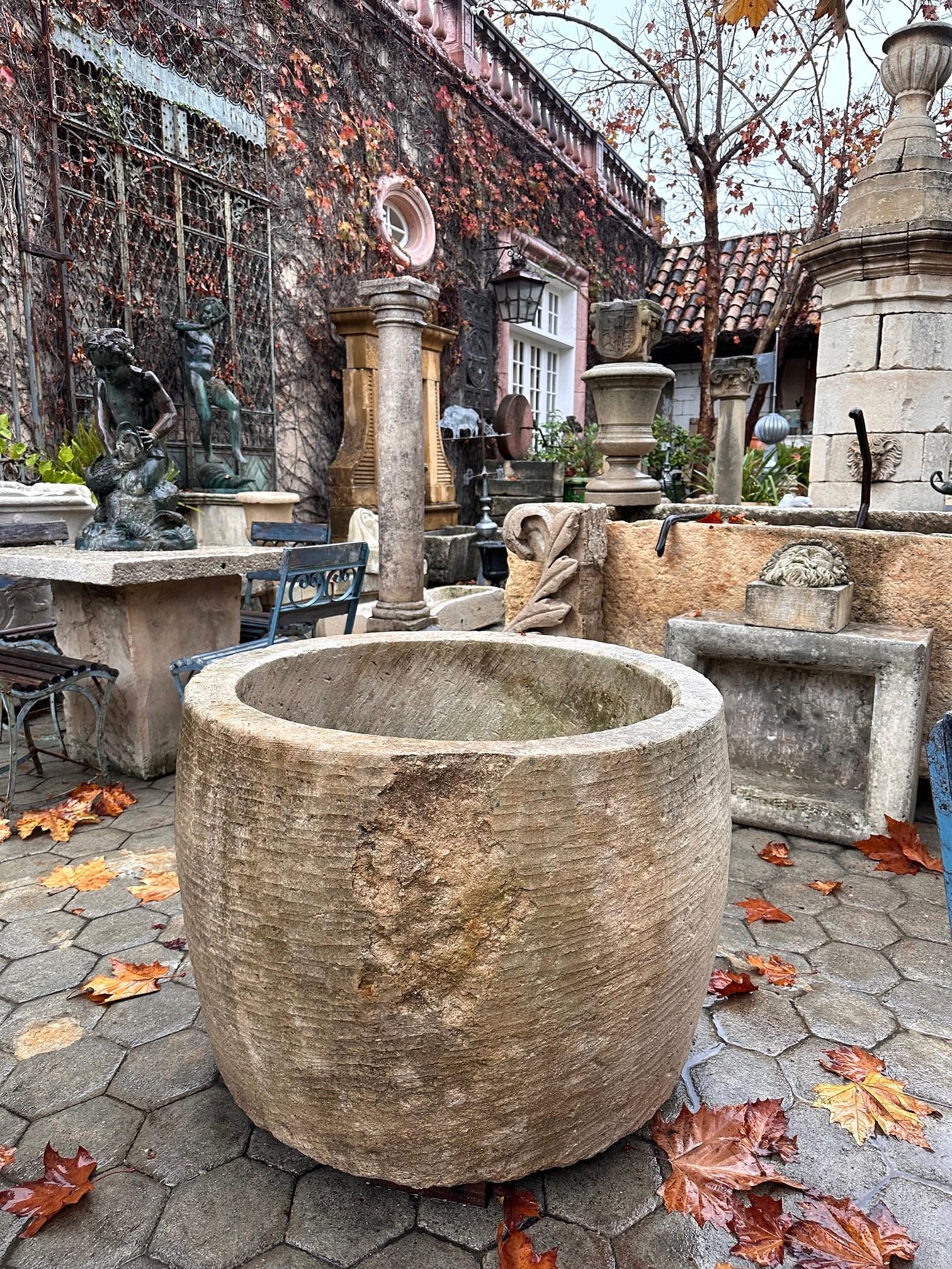 Runde Hand geschnitzt Wasser Brunnen Becken Container Trog Pflanzer Gefäß Antiquitäten im Angebot 6