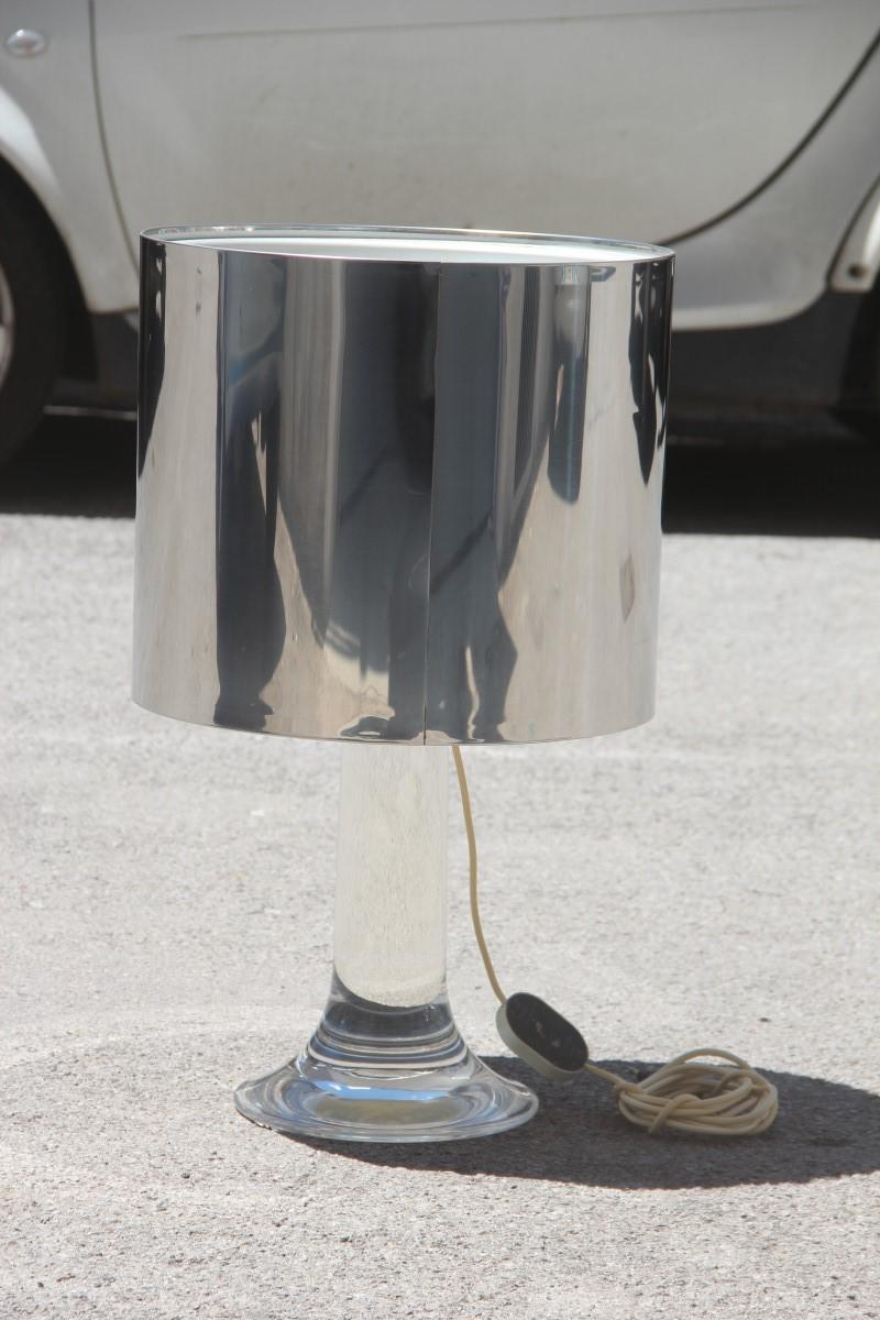 Round Harvey Guzzini Table Lamp Lucite Steel Italian Design 1970s Silver For Sale 4