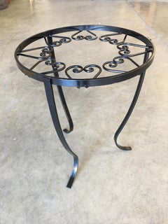 Round Heart Cluster Glass Top Steel Outdoor/Patio Side Table