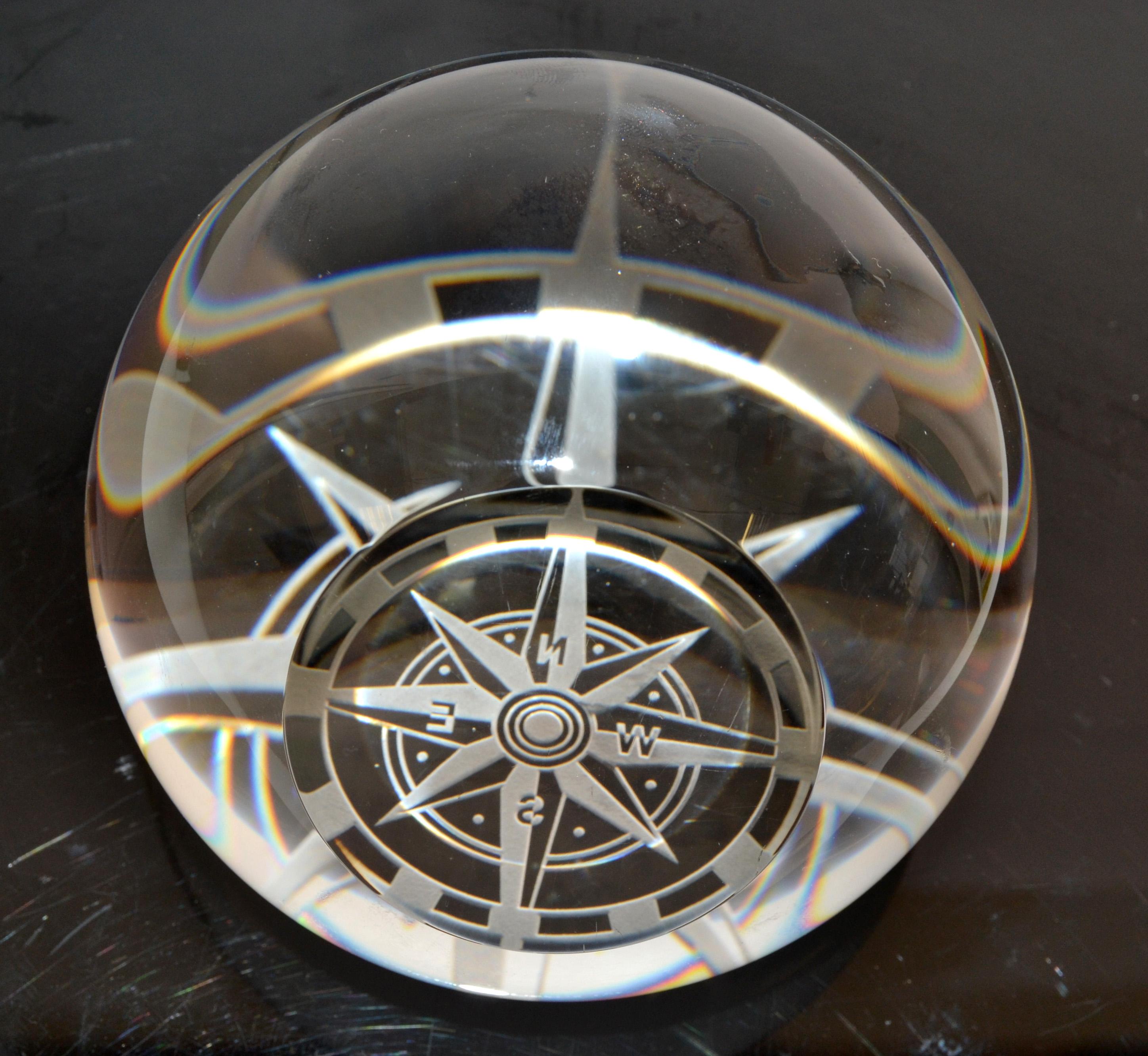 Round Heavy Murano Clear Glass Etched Compass Paperweight Magnifying Glass 1970  1