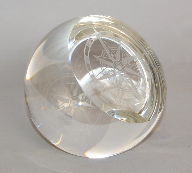 Round Heavy Murano Clear Glass Etched Compass Paperweight Magnifying