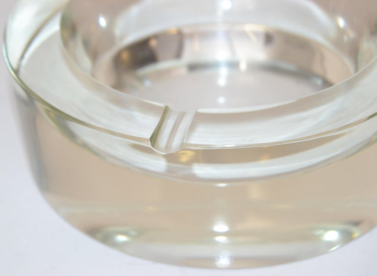 Mid-20th Century Round Heavy Murano Mid-Century Modern Transparent Glass Ashtray Italy 1960s For Sale