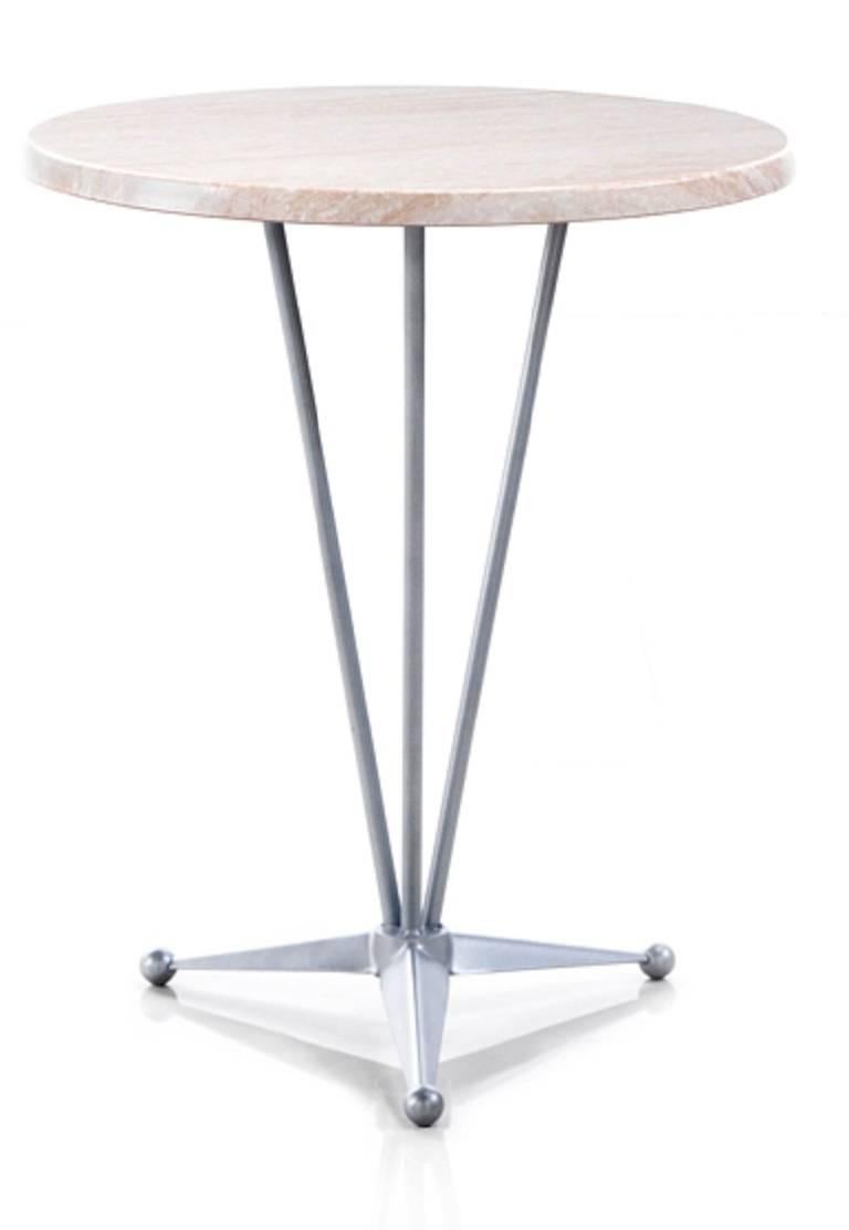 Round high top table with steel base and werzalit top. Cocktail table

Ideal for hospitality.