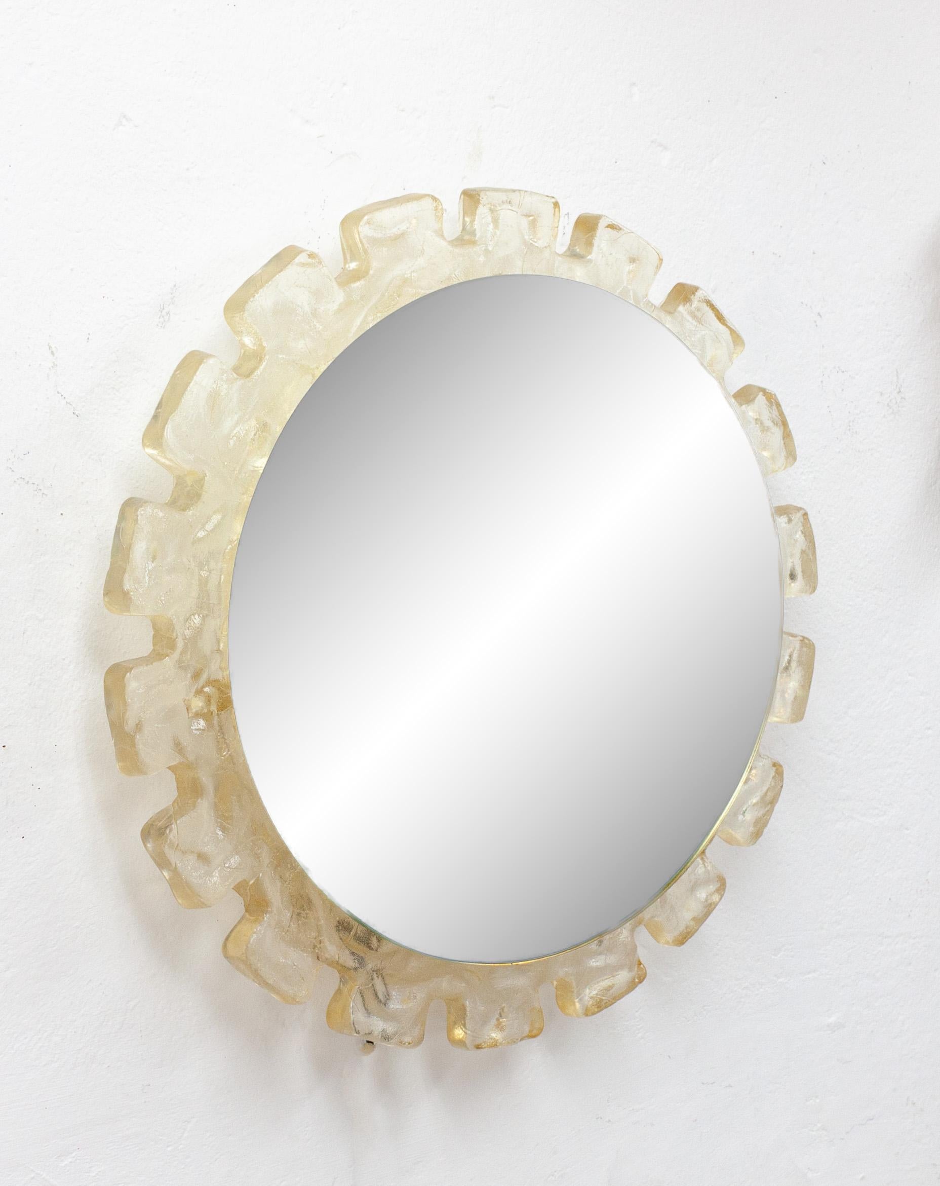 Very nice Hillebrand  wall mirror with a four-armature backlight and a transparent Perspex border around the edge, 1970s.  Germany 