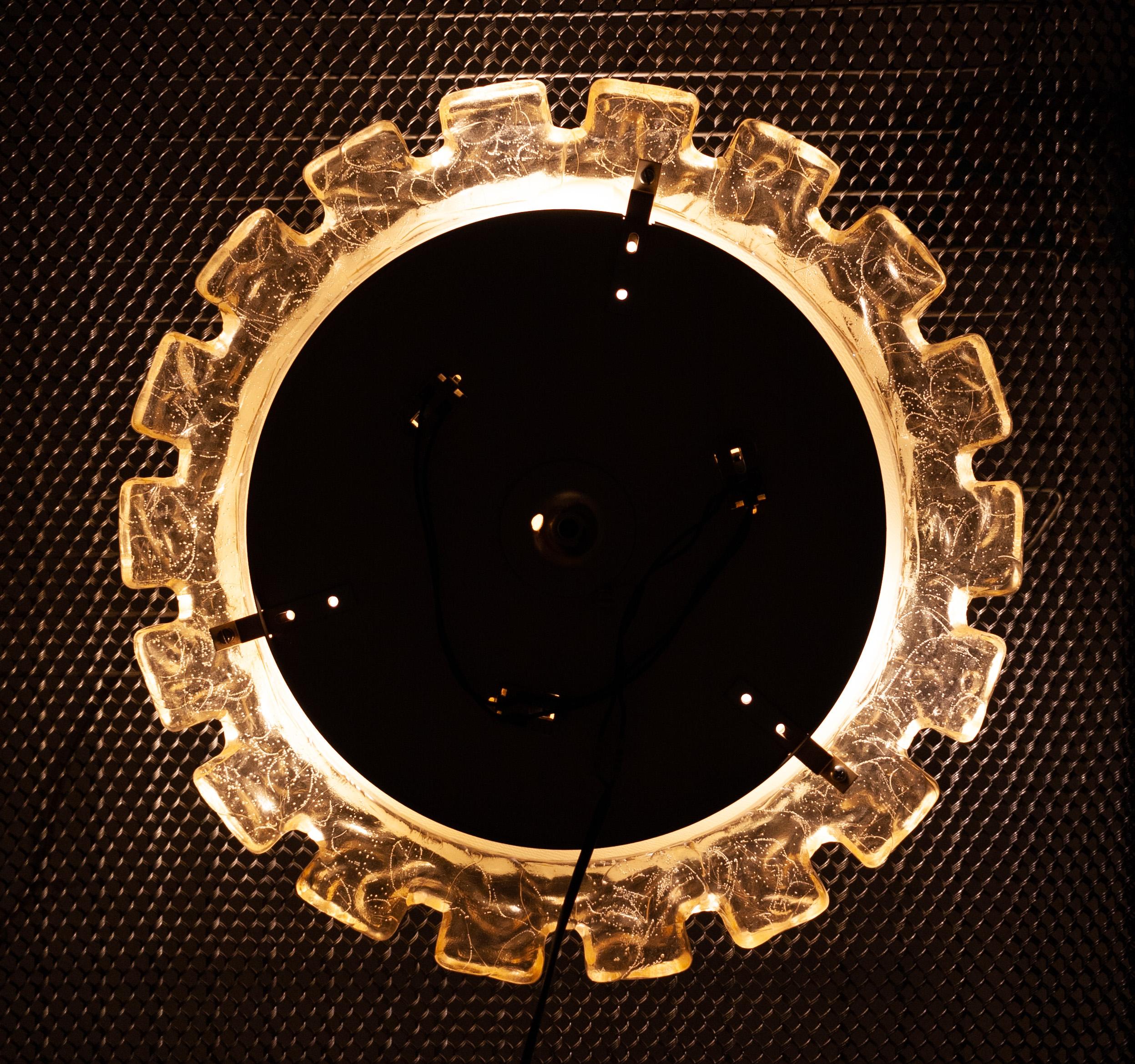 Round Hillebrand Wall Mirror with Backlight In Excellent Condition In Den Haag, NL