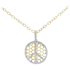 Round Honeycomb Peace Diamond Necklace in 18K Yellow Gold