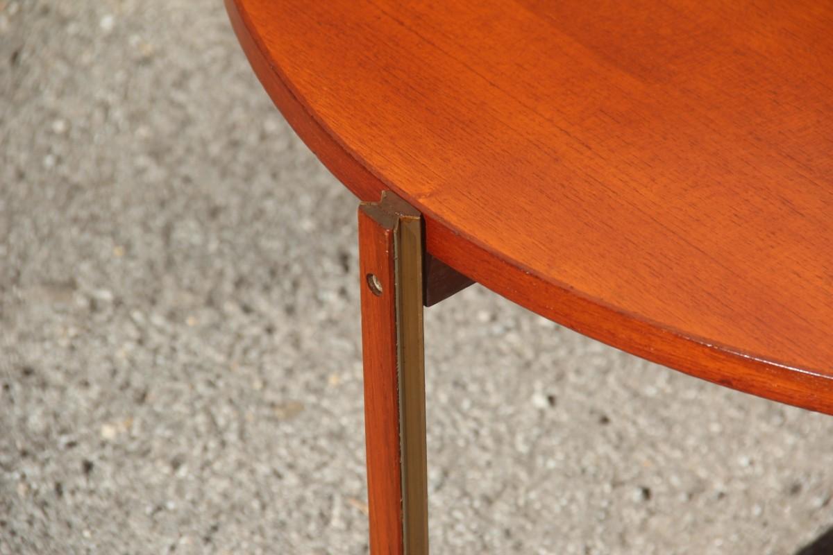 Round Ico Parisi table coffee Stildomuselezione 1959 brass teak midcentury.
Fire branding of the manufacture see attached photo.