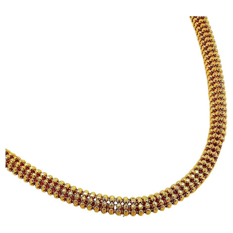Balestra Wide Beveled Herringbone Neck Chain 18 Karat Yellow Gold at ...