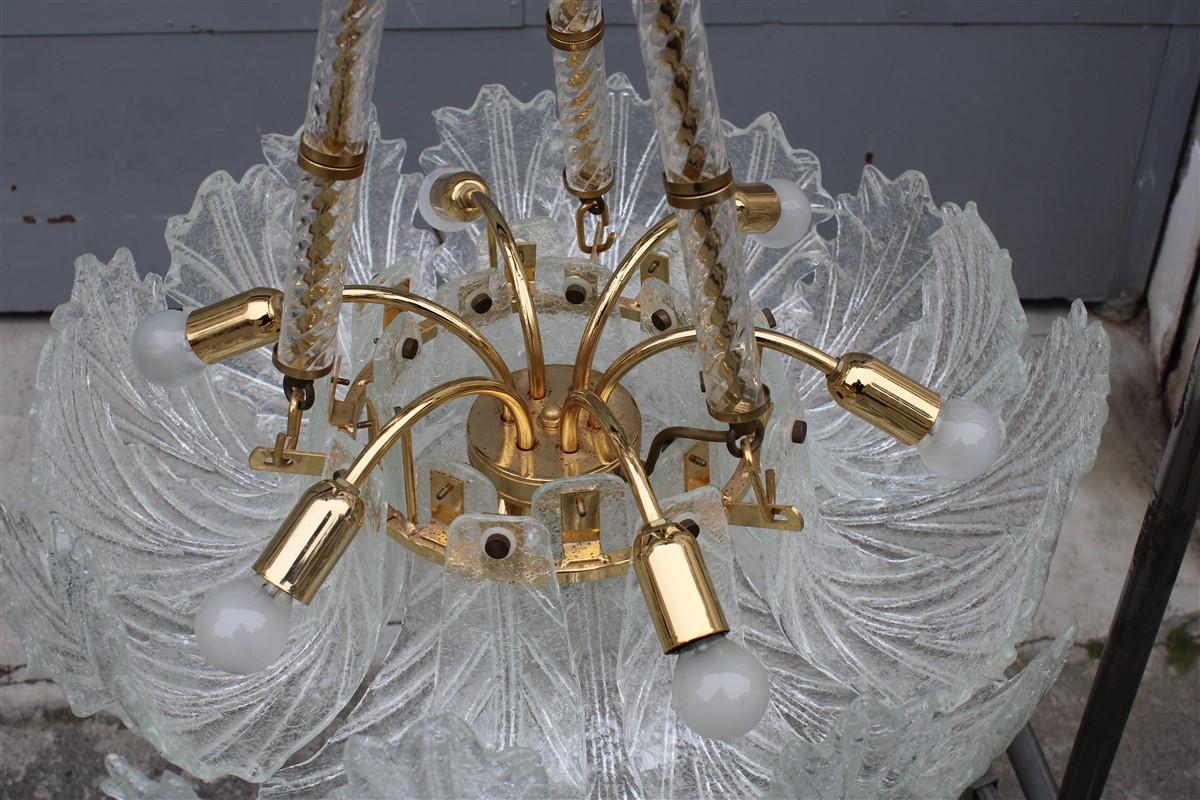 Round Italian Flower Chandelier 1970s Murano Glass Parts Brass gold Plate For Sale 13