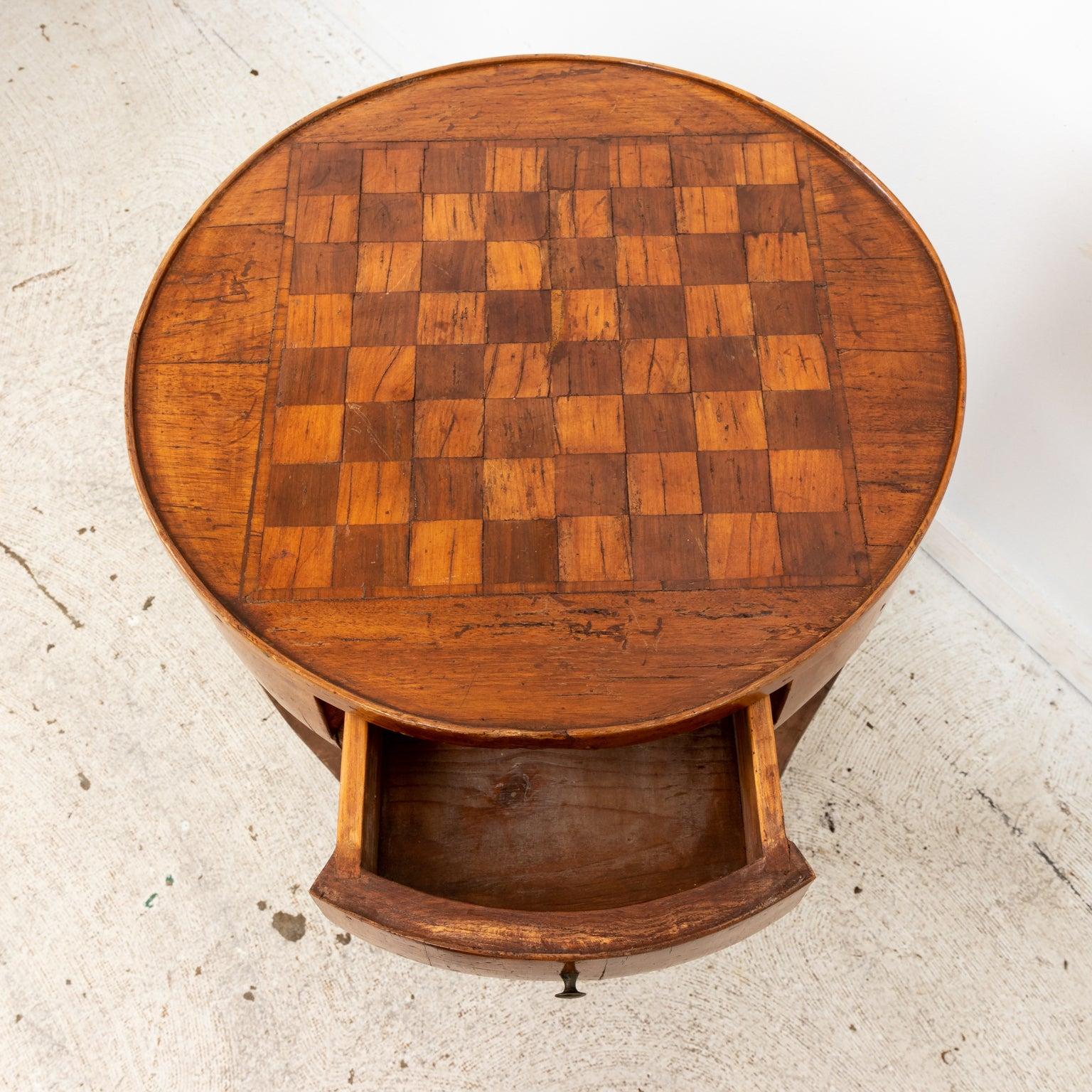 Round Italian Game Table In Fair Condition For Sale In Stamford, CT