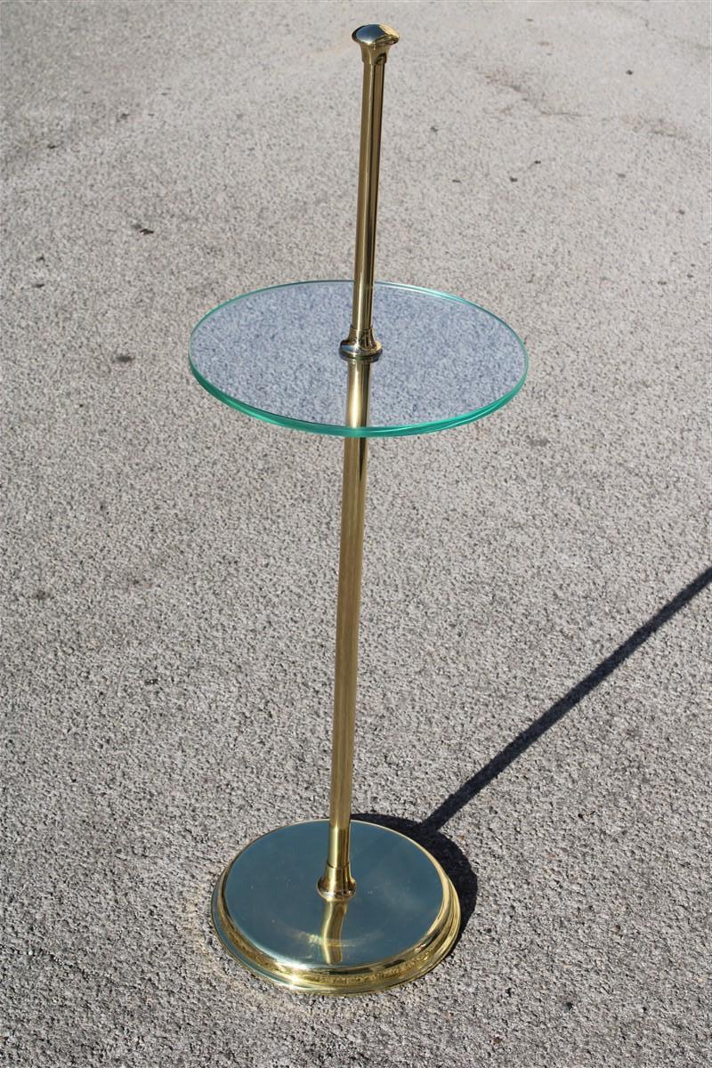 Round Italian Gueridon Made in Italy 1970 Brass and Glass  In Good Condition For Sale In Palermo, Sicily