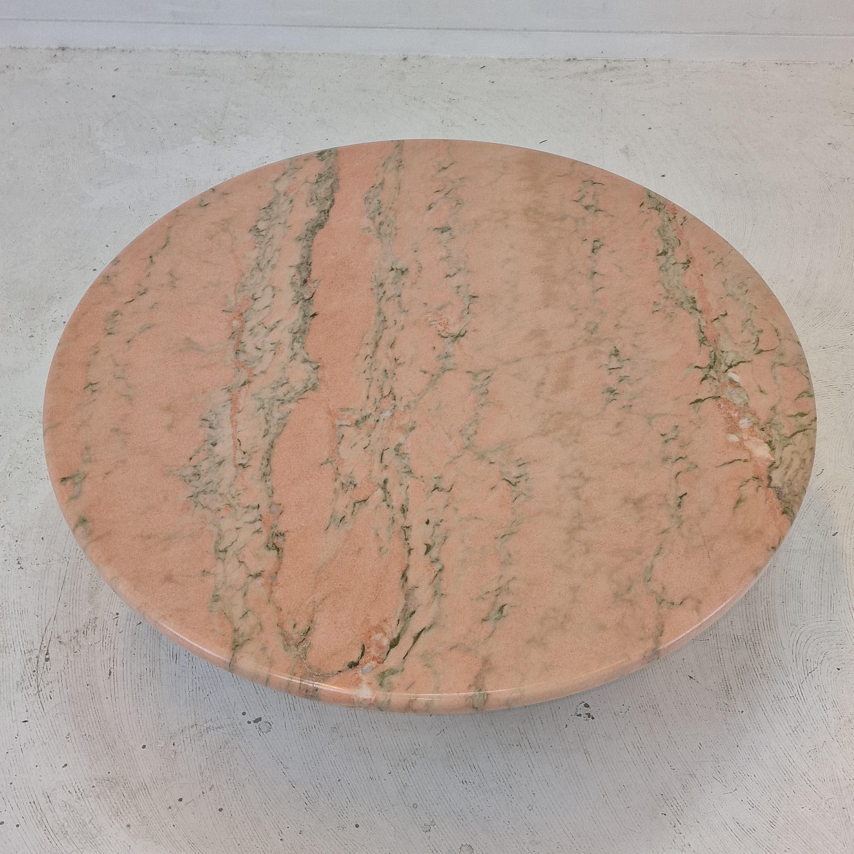 Table basse ou table d'appoint ronde en marbre italien, années 1980 en vente 3