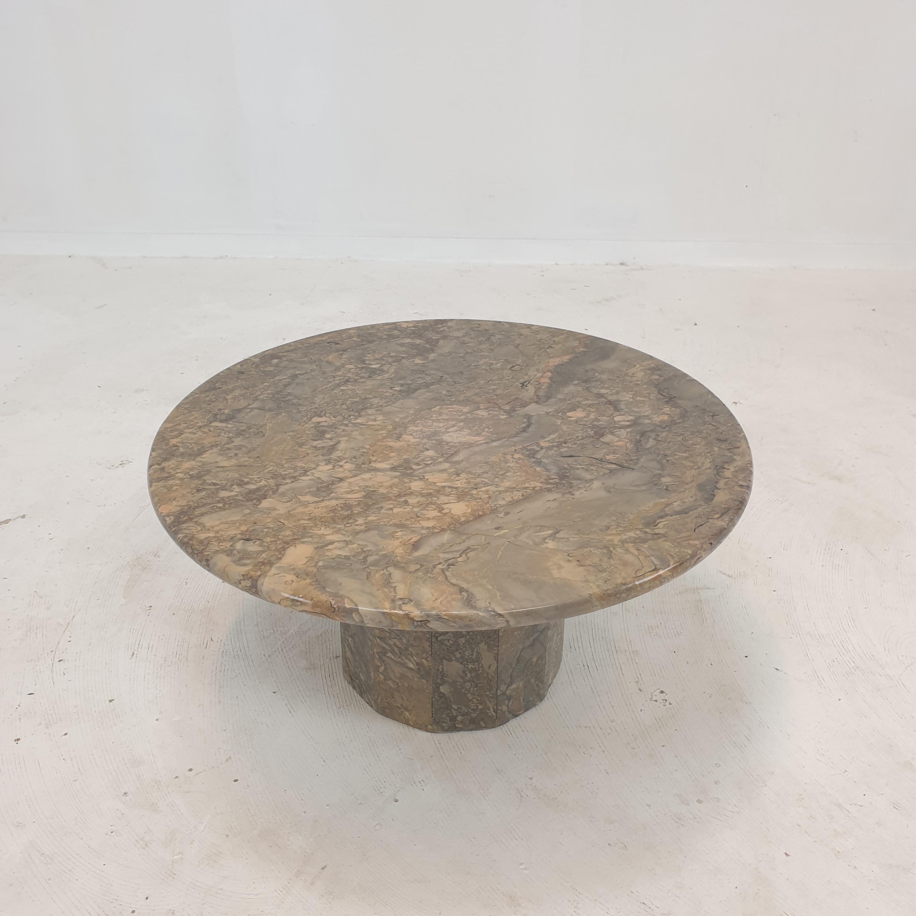 round marble coffee table vintage