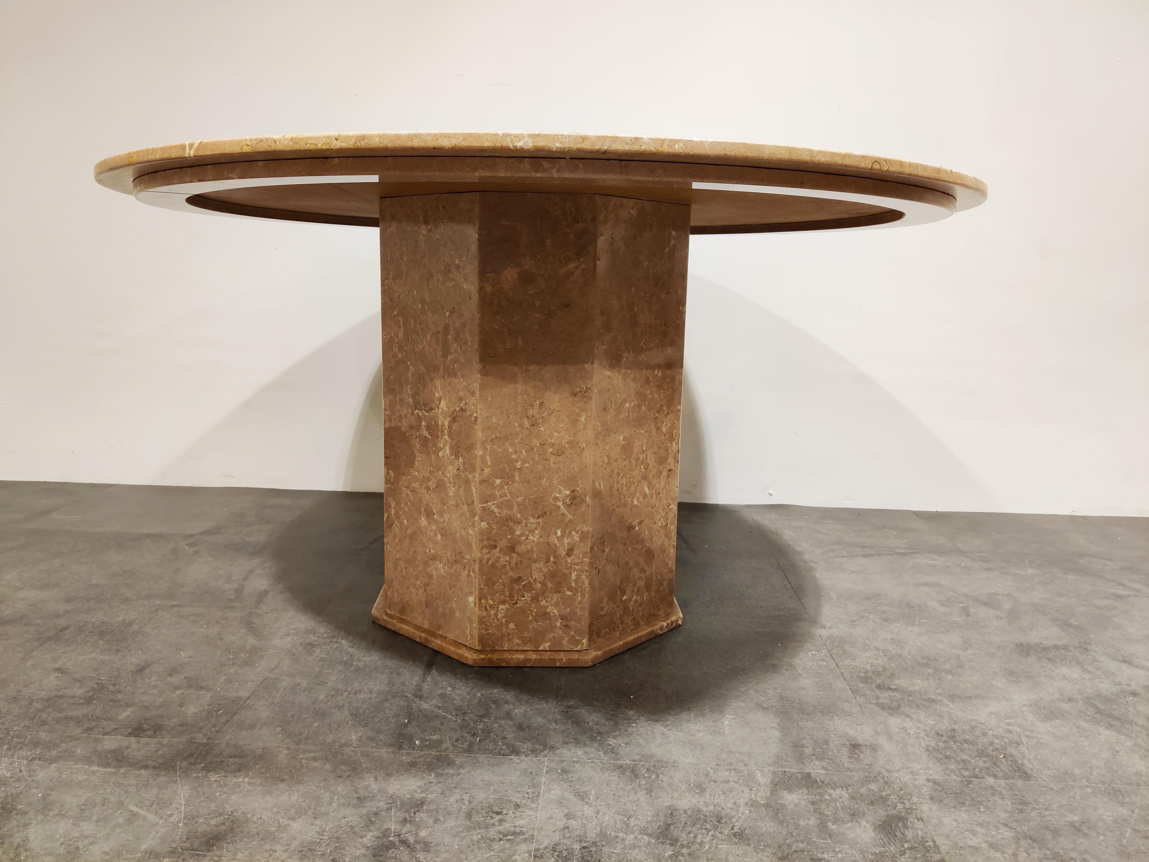 Mid-Century Modern Round Italian Marble Dining Table, 1970s