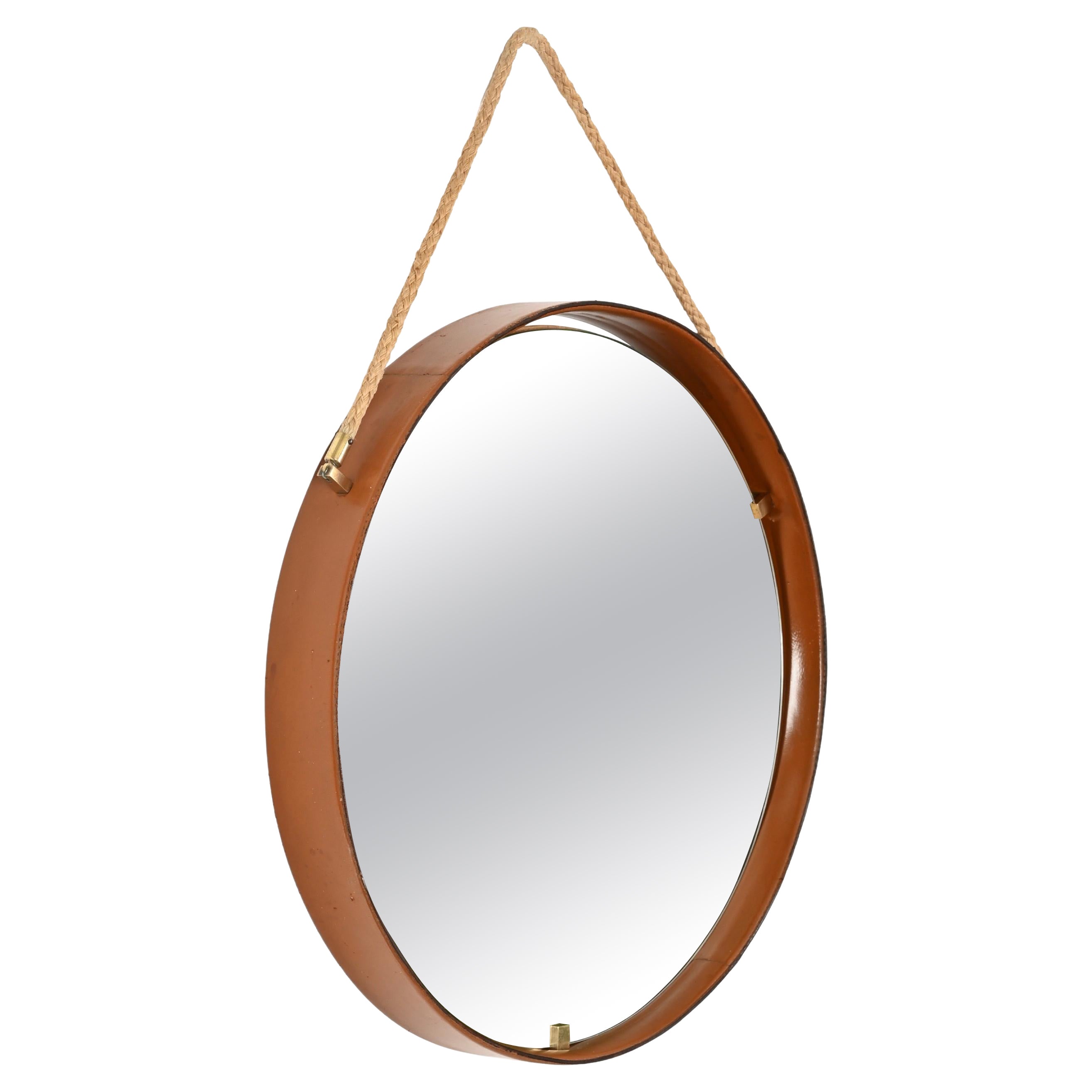 Specchio italiano rotondo in pelle, ottone e corda firmato da Pizzetti, anni 
60 in vendita