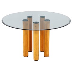 Tavolo da pranzo moderno rotondo in vetro con gambe in Wood di Ico Parisi