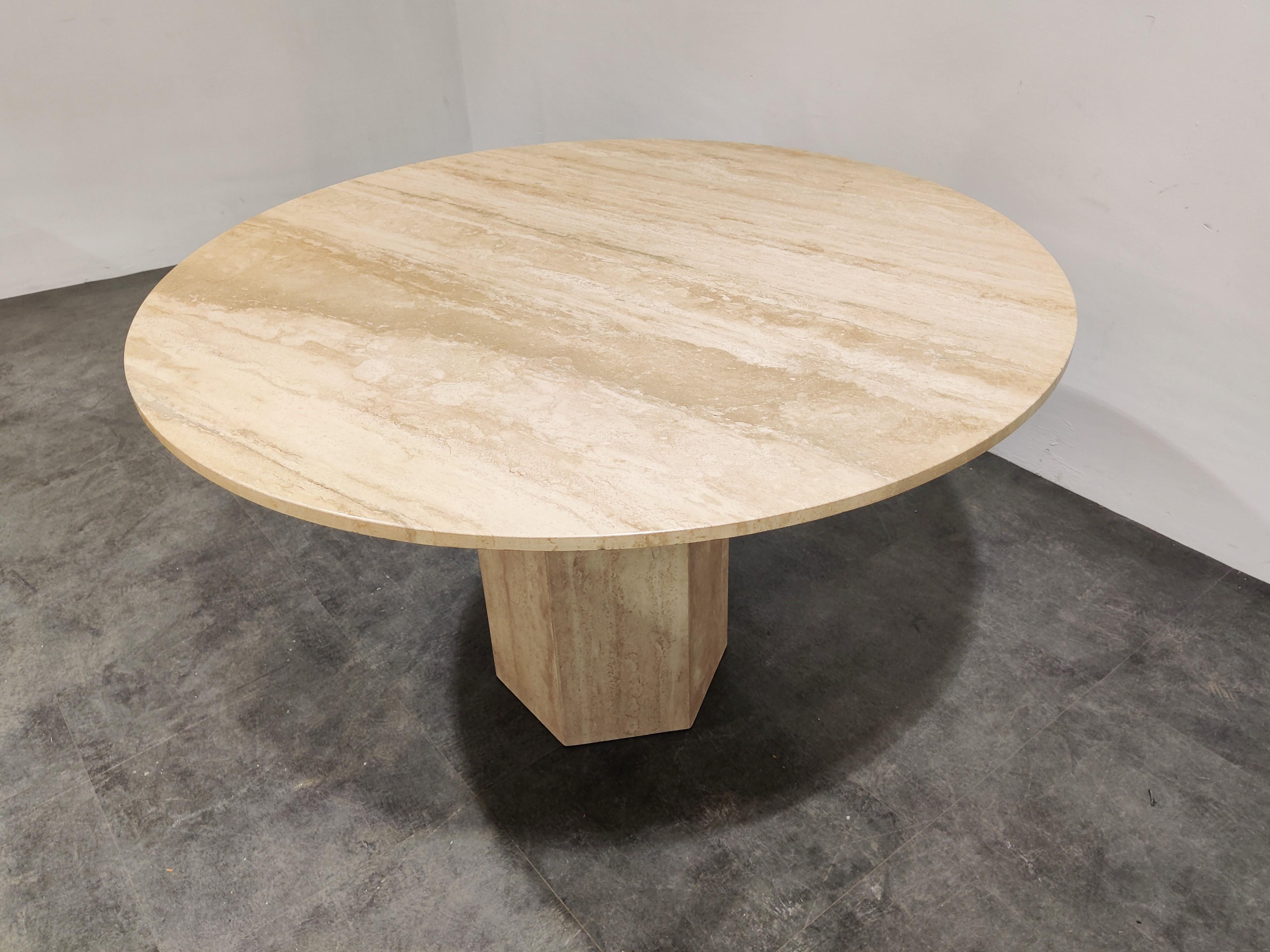 Mid-Century Modern Round Italian Travertine Dining Table, 1970s