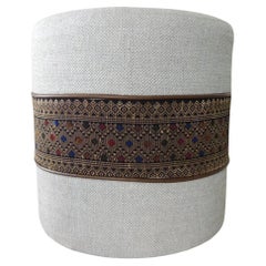 Round "Laos" Embroidery Sash Linen Ottoman