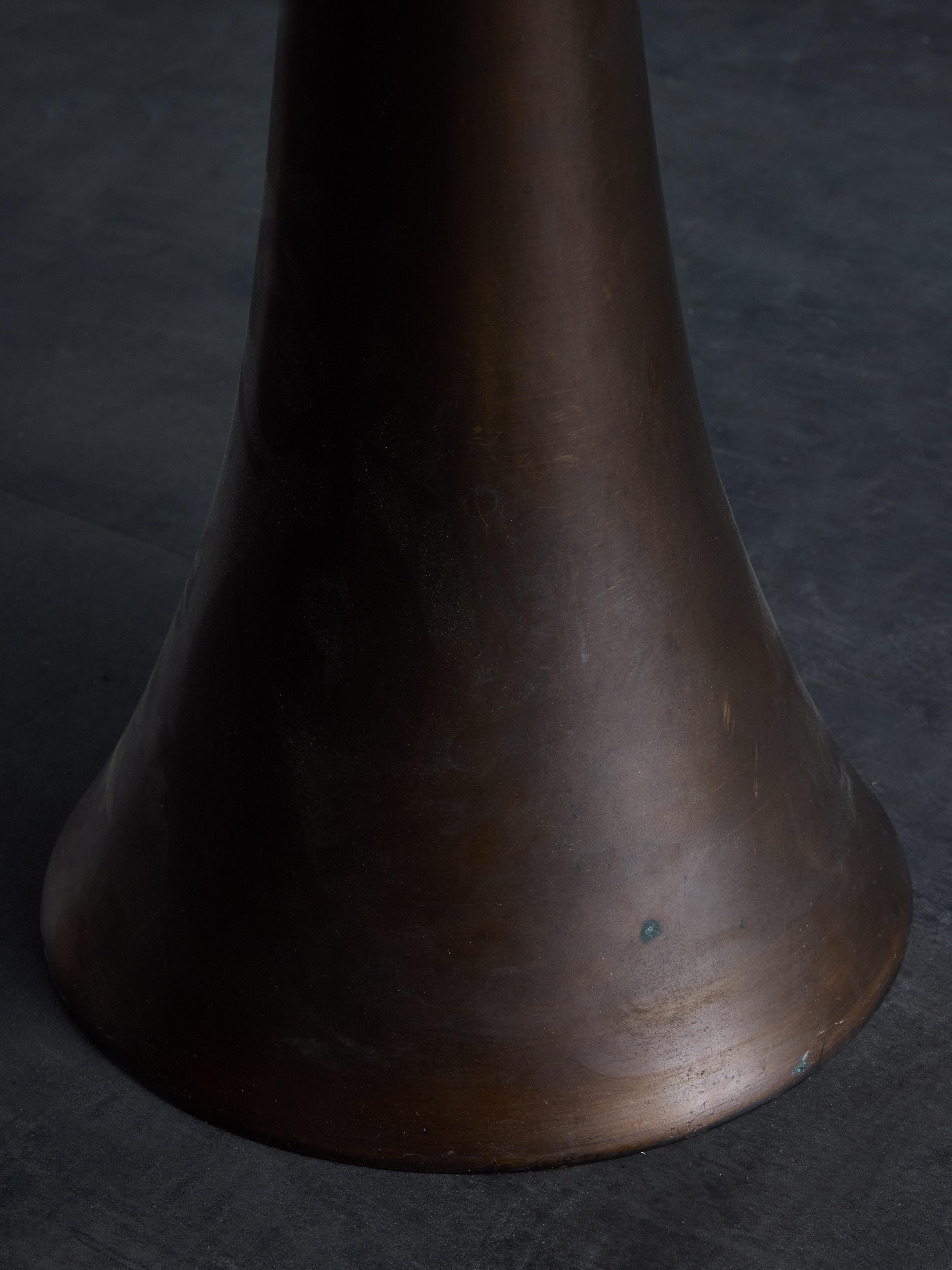Mid-20th Century Round Large Gueridon in Marble and Metal For Sale