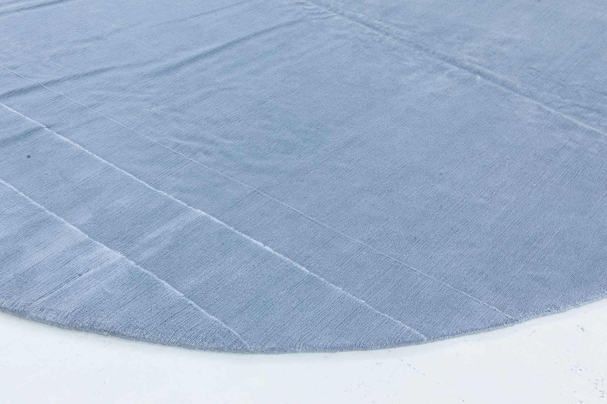 Népalais Tapis rond en mohair lavande noué à la main de Doris Leslie Blau en vente