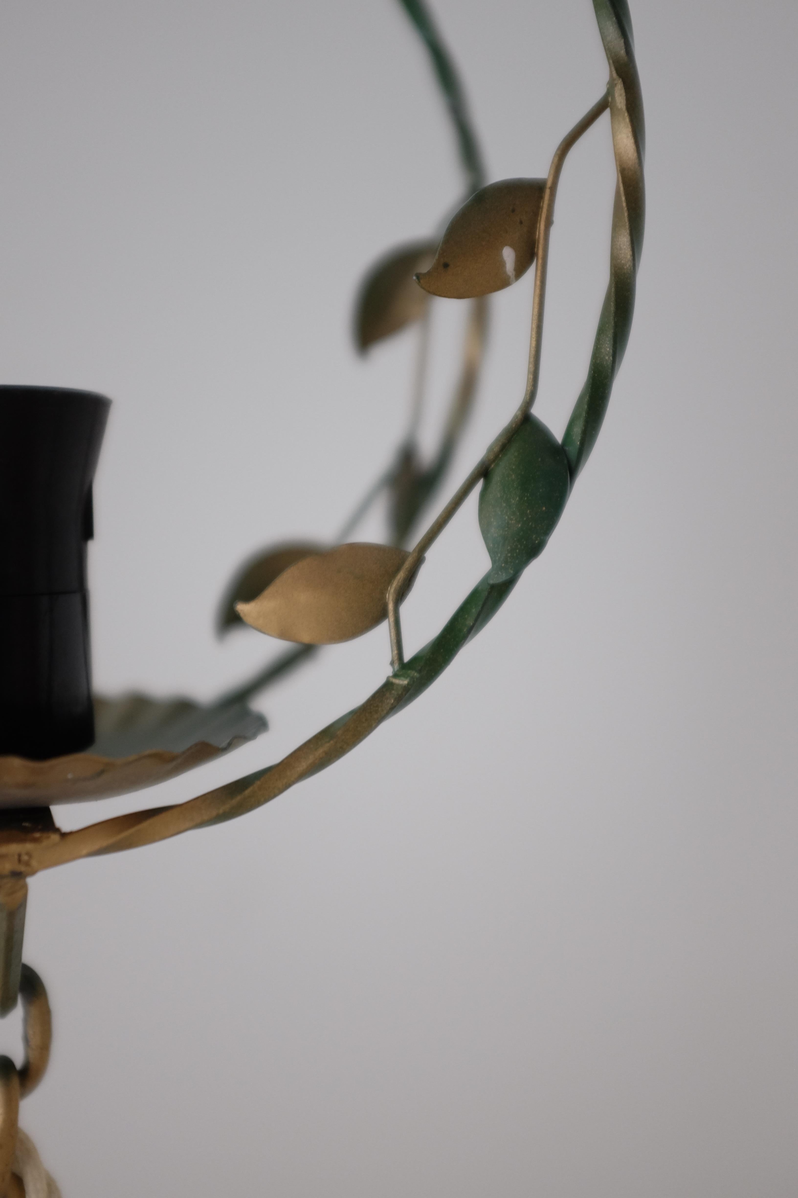 Svedese Ciondolo da esterno decorato a foglie rotonde in vendita