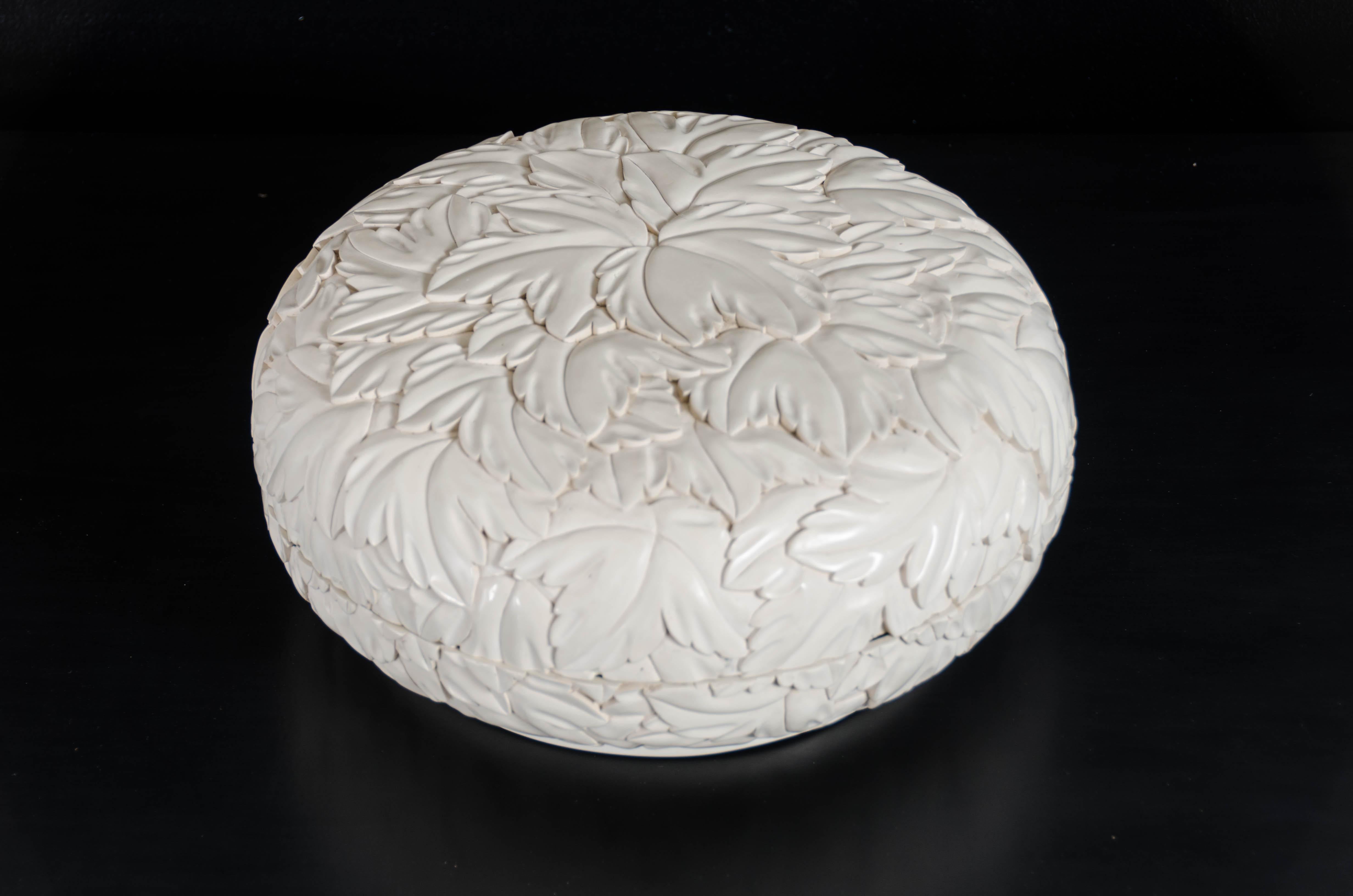 Hand-Carved Round Leaf Design Box - Cream Lacquer by Robert Kuo, Limited Edition, in Stock For Sale
