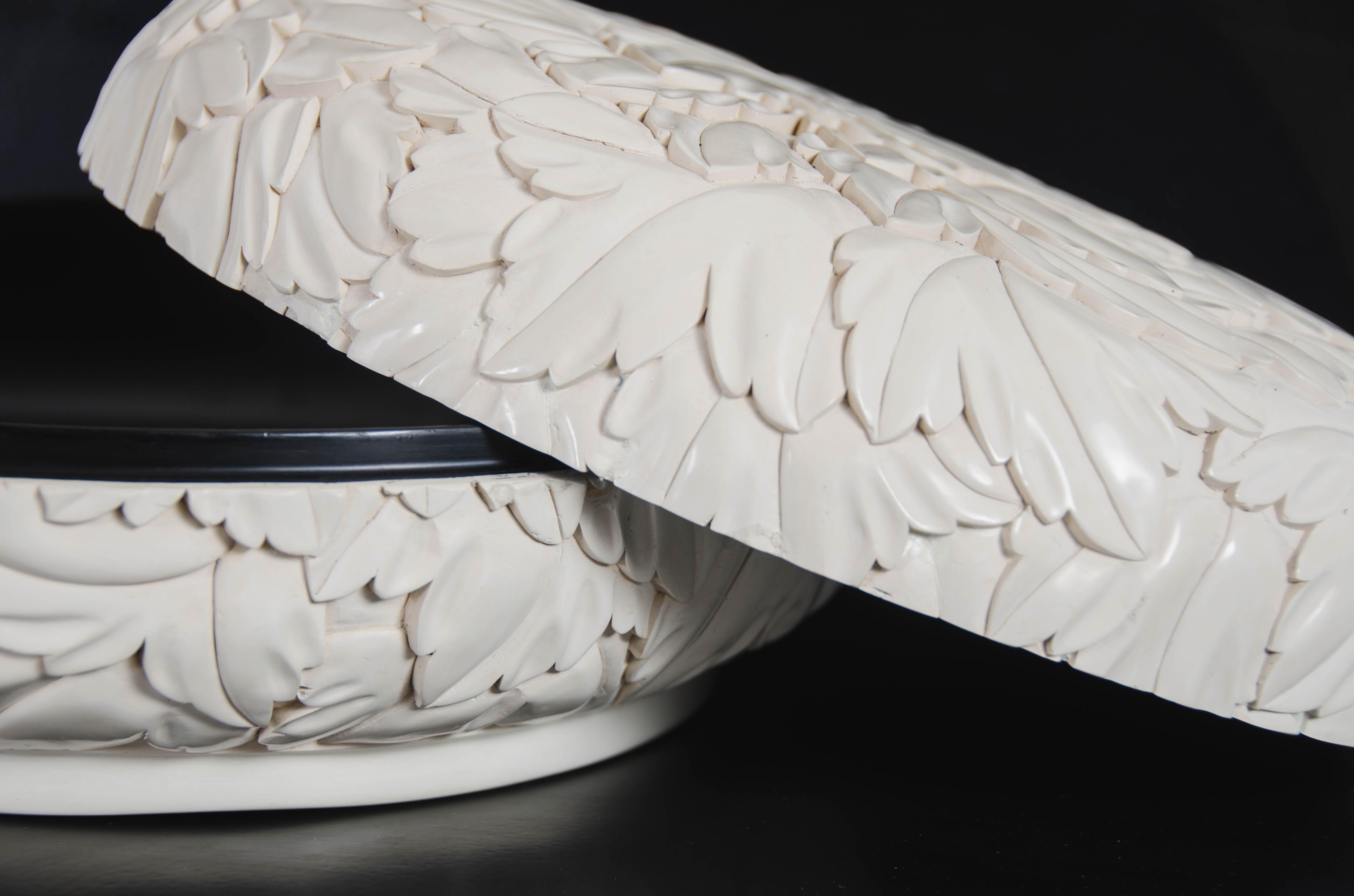 Contemporary Round Leaf Design Box - Cream Lacquer by Robert Kuo, Limited Edition, in Stock For Sale